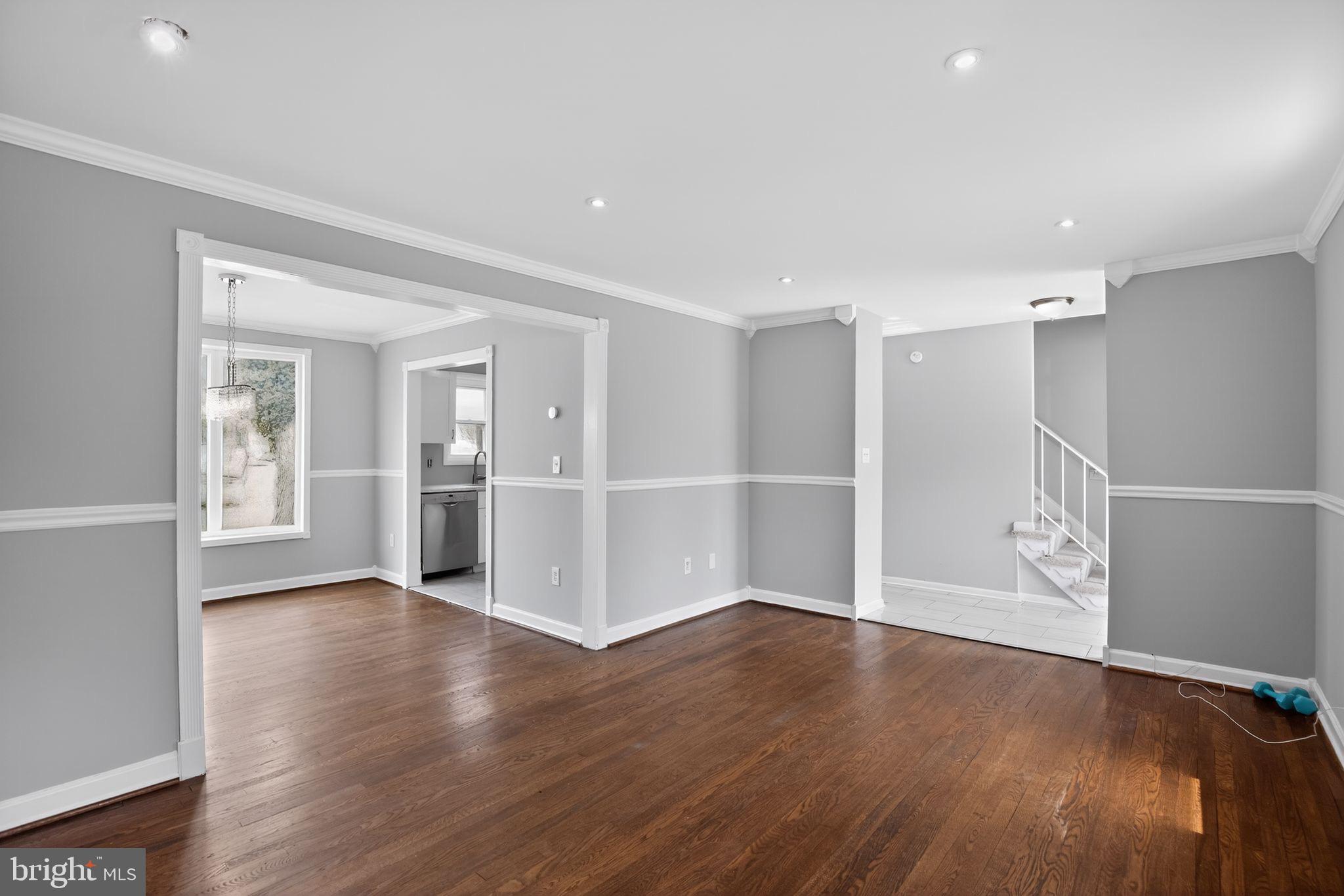 SANDY SPRING ESTATES - Residential