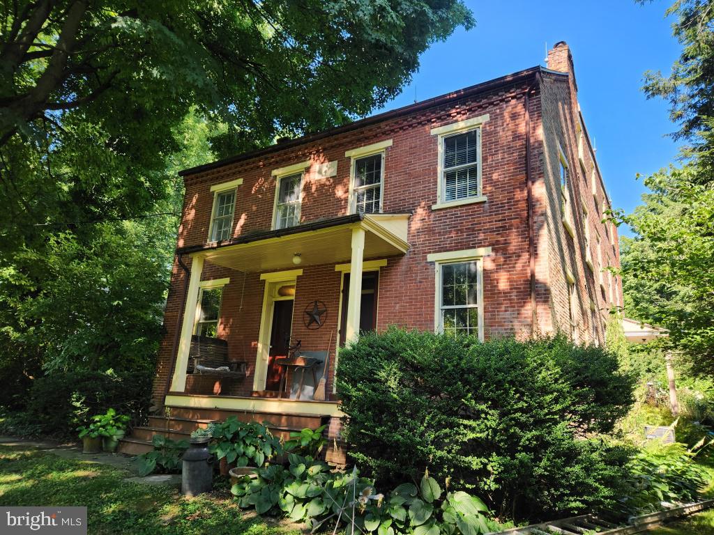 1520 NEW DANVILLE PIKE