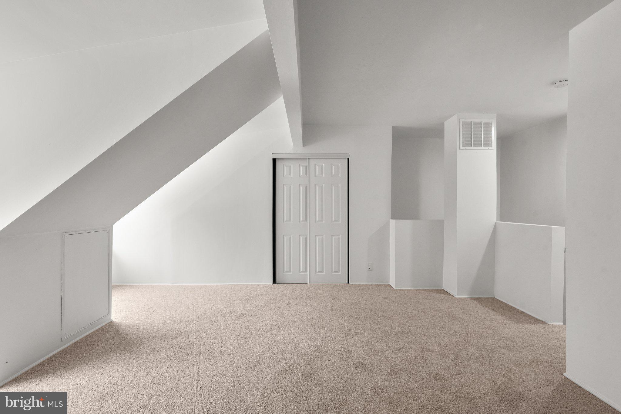 MCKENDREE - Residential Lease