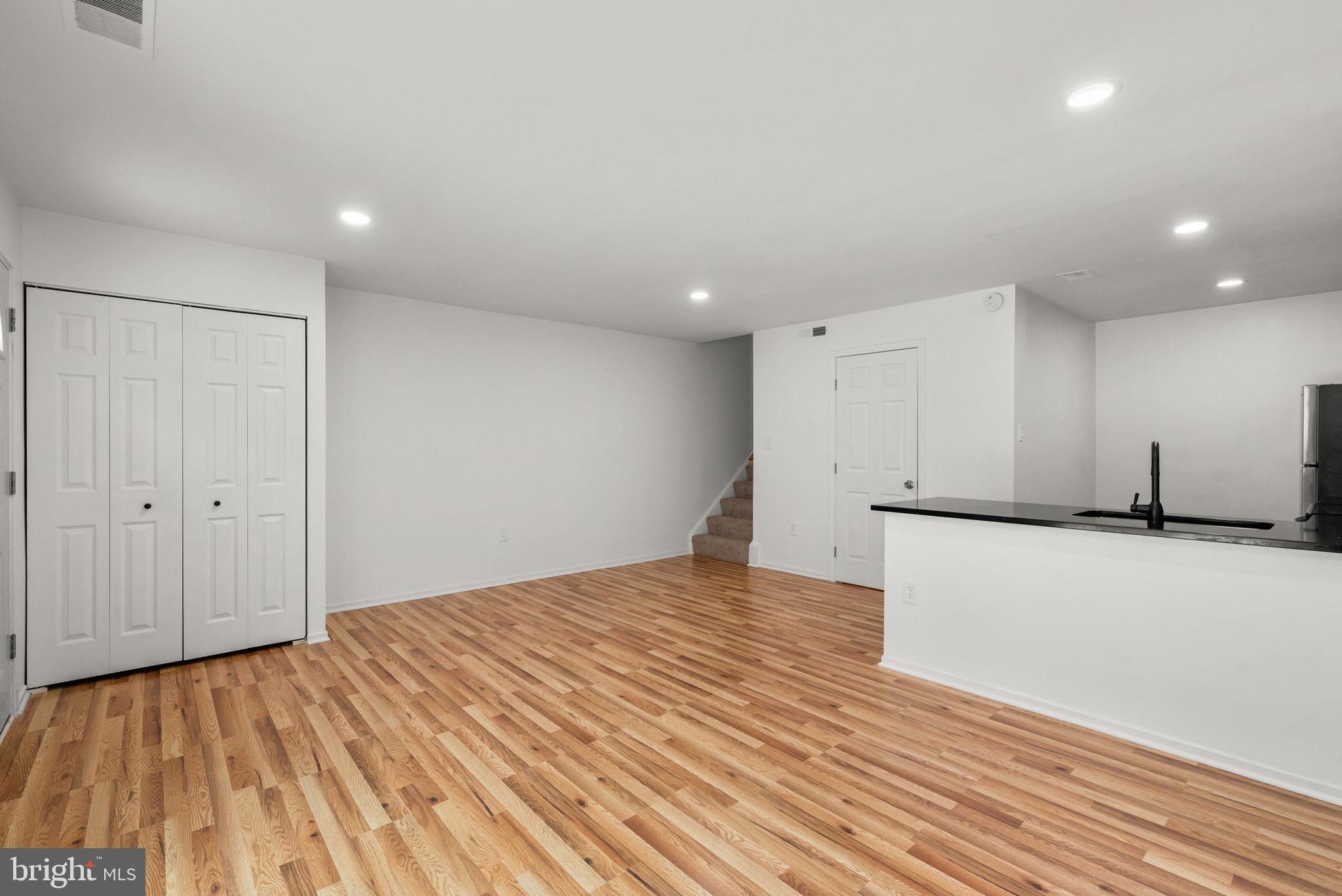 MCKENDREE - Residential Lease