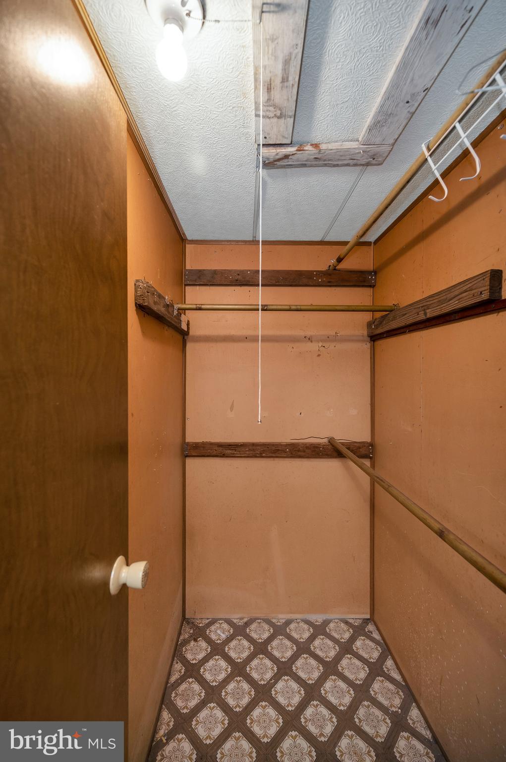 REBEL ACRES - Residential