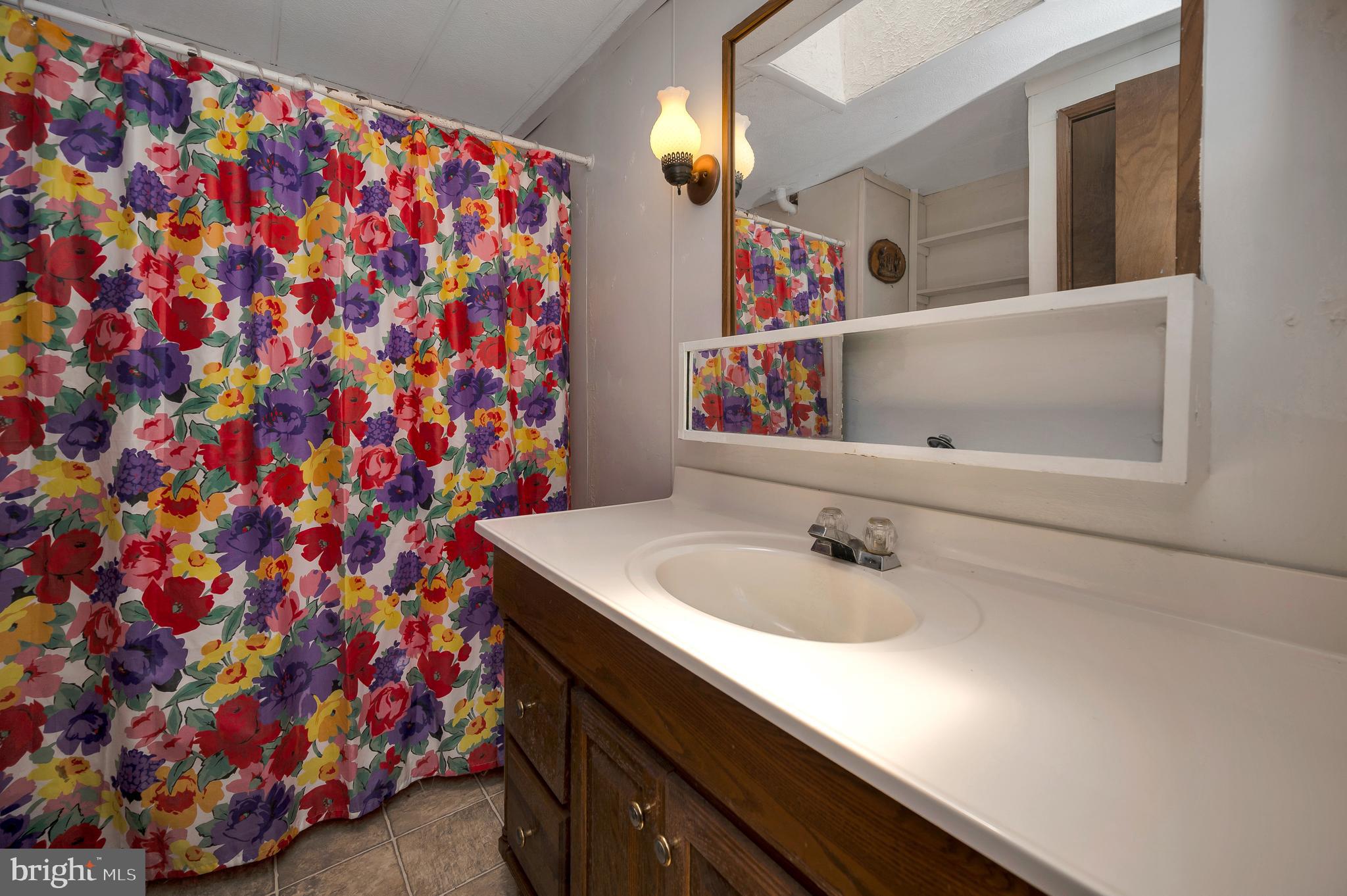 REBEL ACRES - Residential