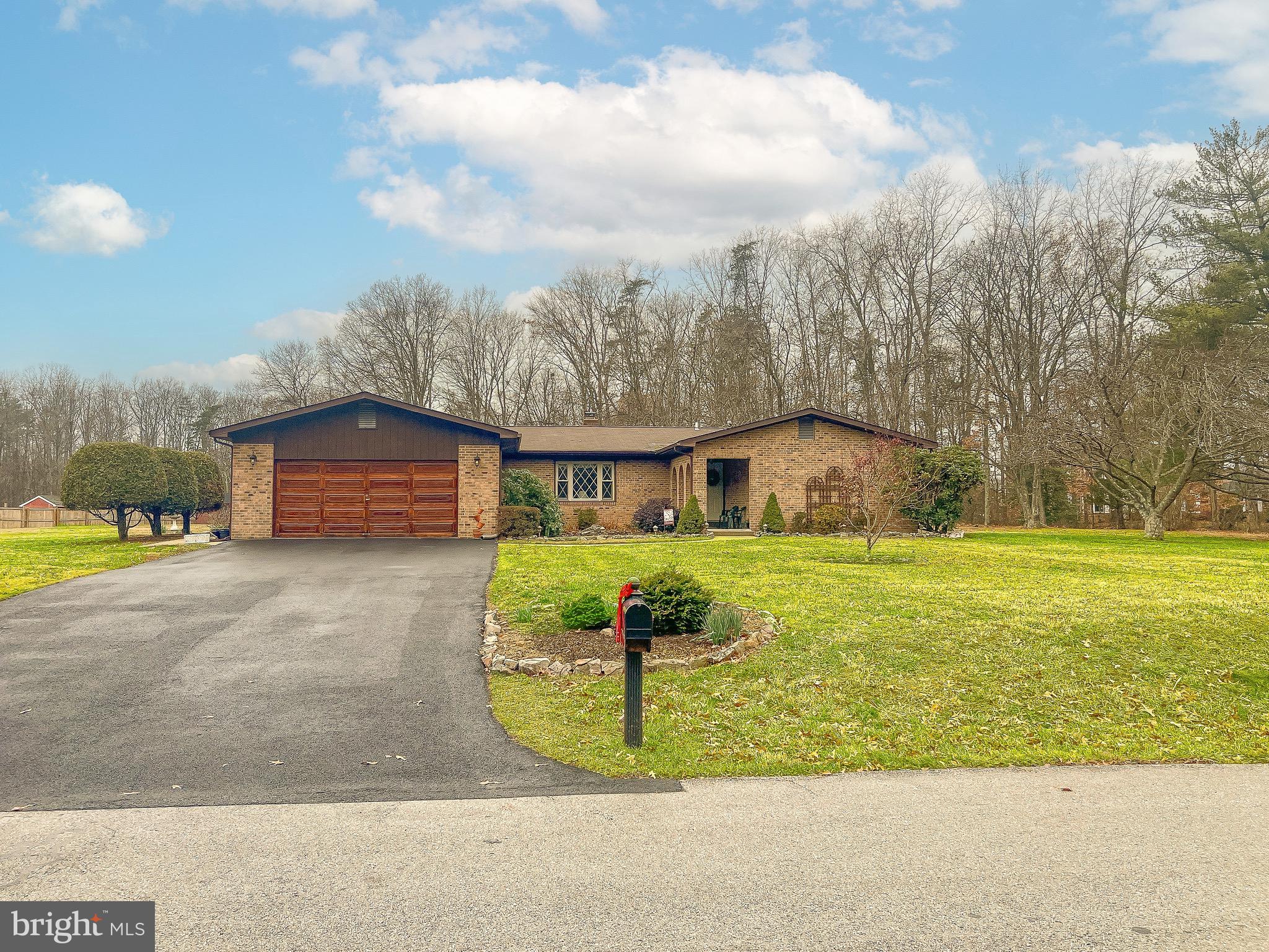 11007 NEW ENGLAND DRIVE