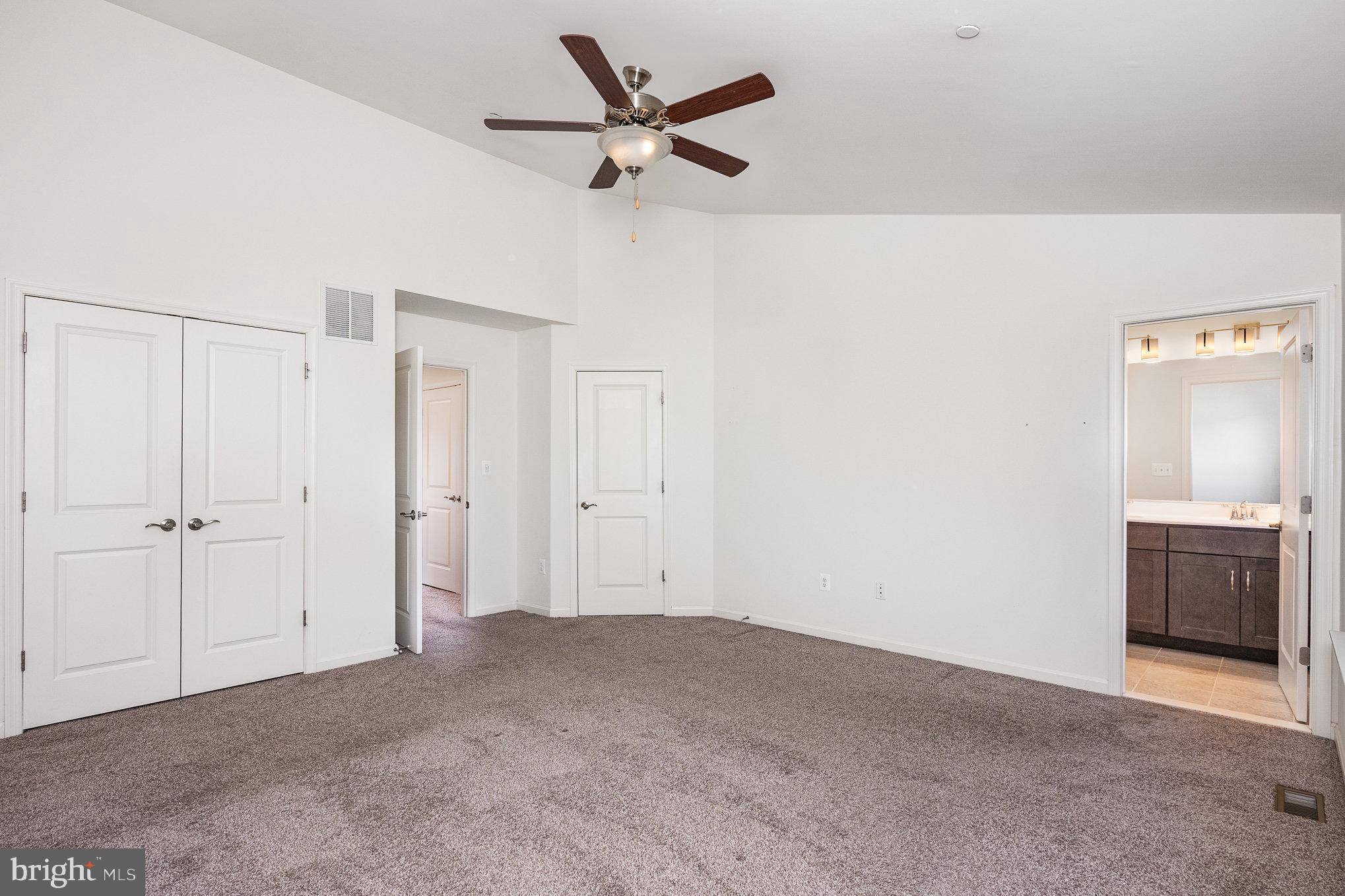 ROSEDALE - Residential