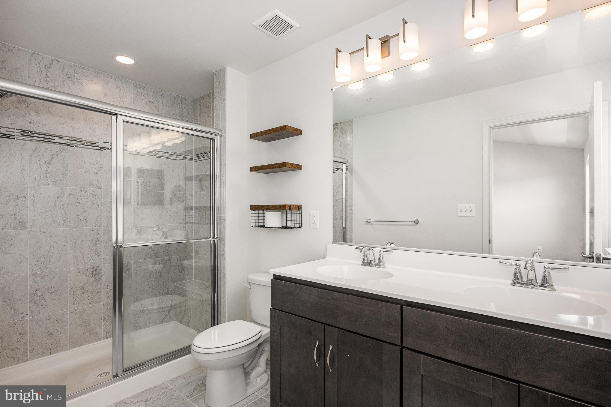 ROSEDALE - Residential