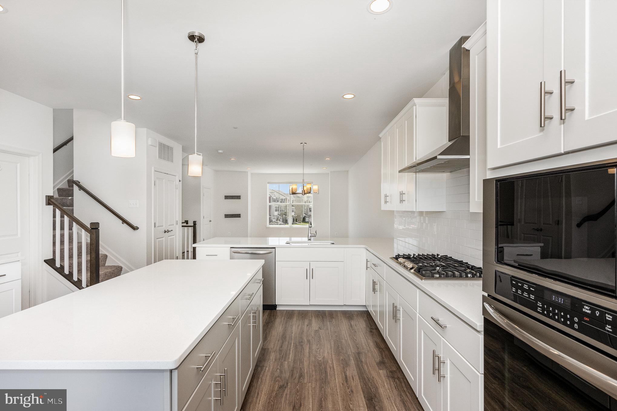 ROSEDALE - Residential