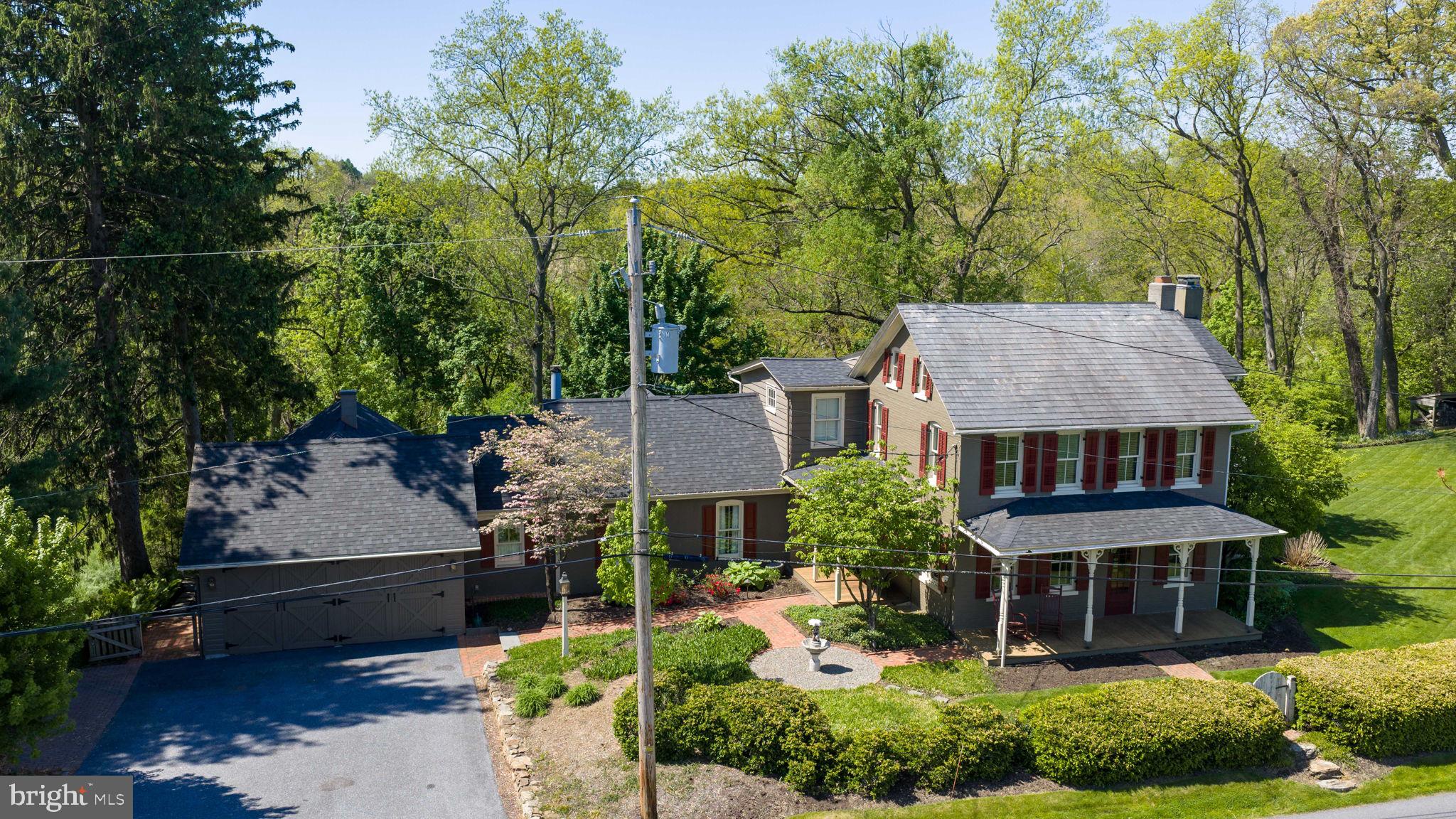1522 HUNSECKER ROAD