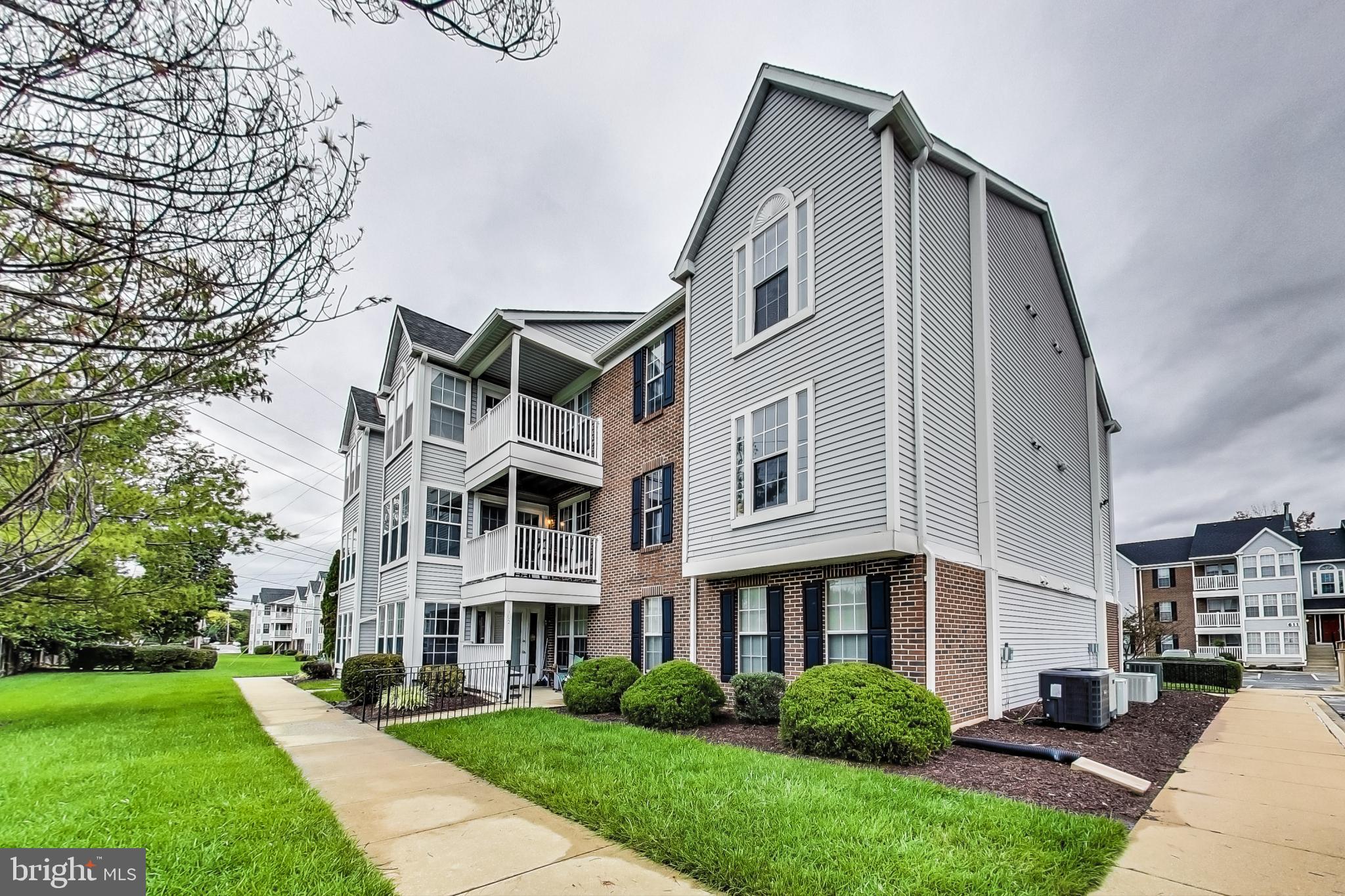 OVERLOOK - Residential