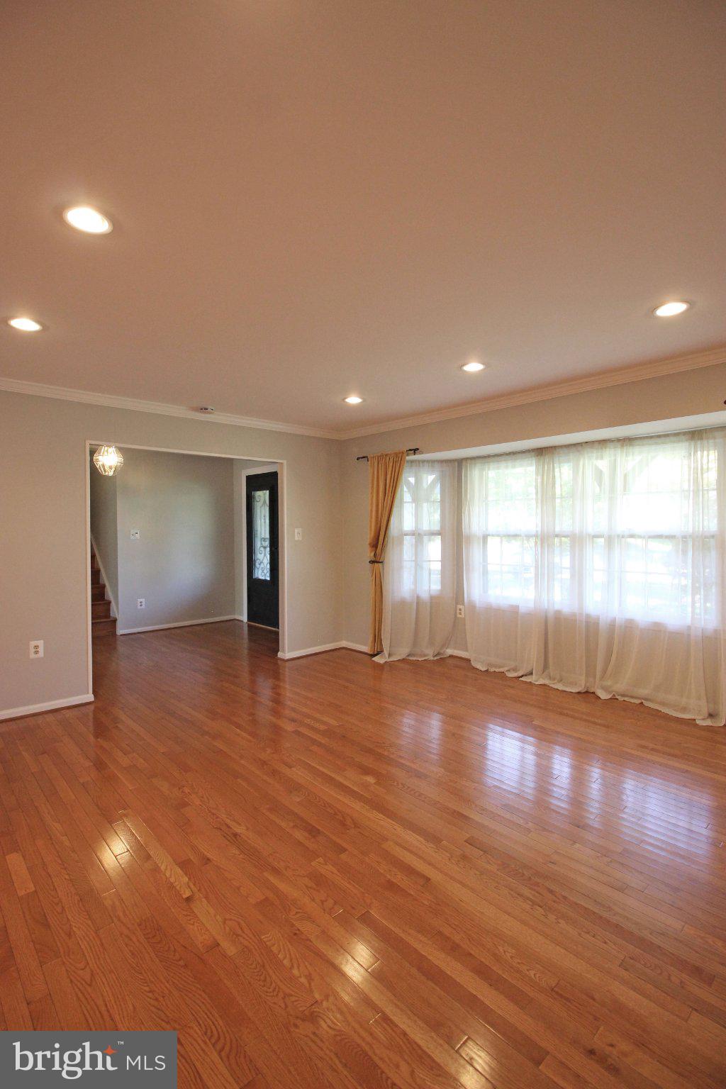 1507 KERSEY LANE