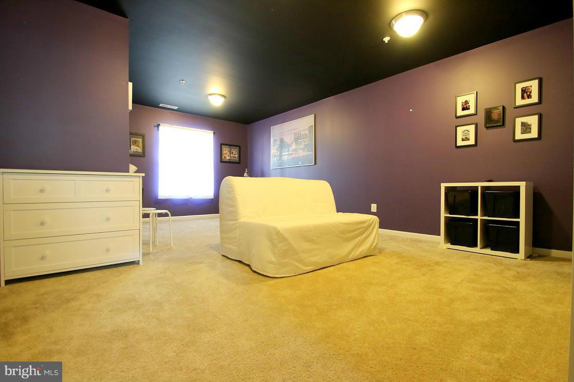 LAKES AT STANSBURY SHORE - Residential Lease