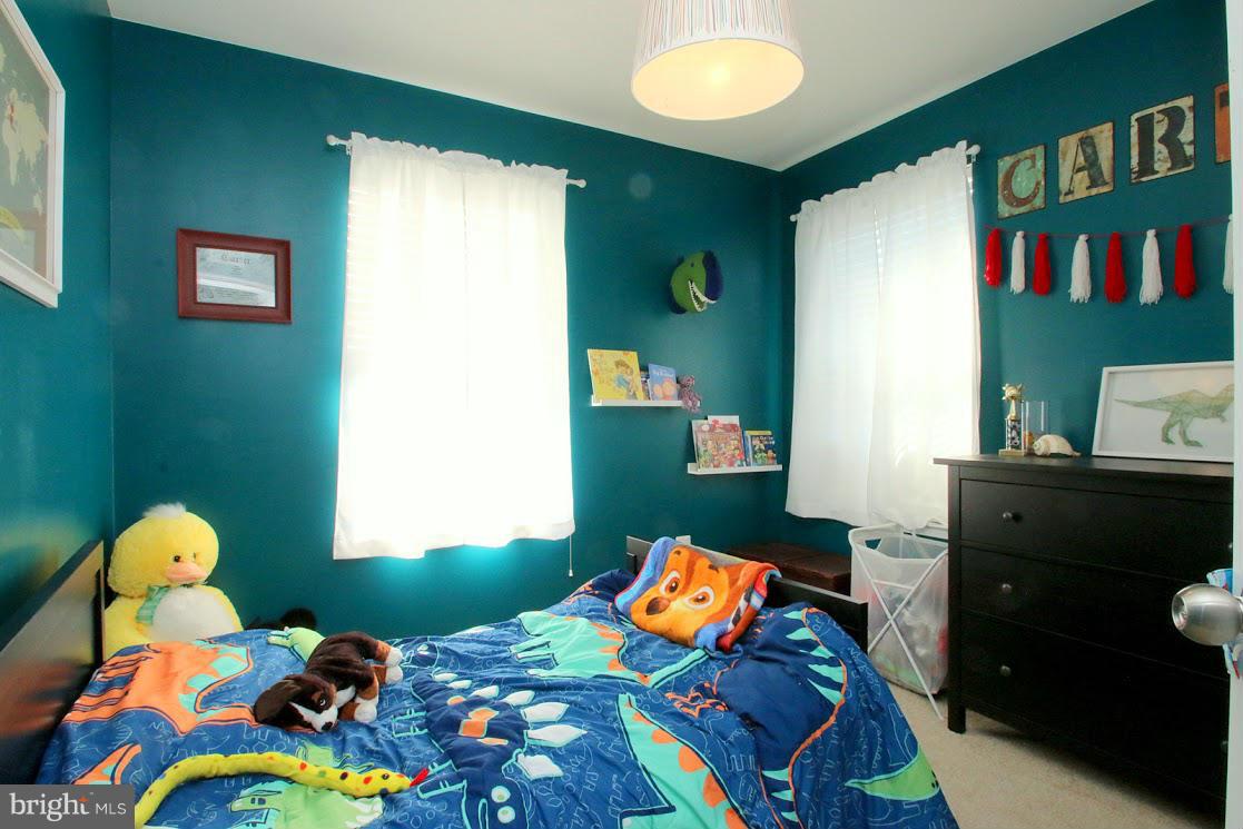 LAKES AT STANSBURY SHORE - Residential Lease