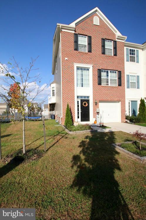 LAKES AT STANSBURY SHORE - Residential Lease