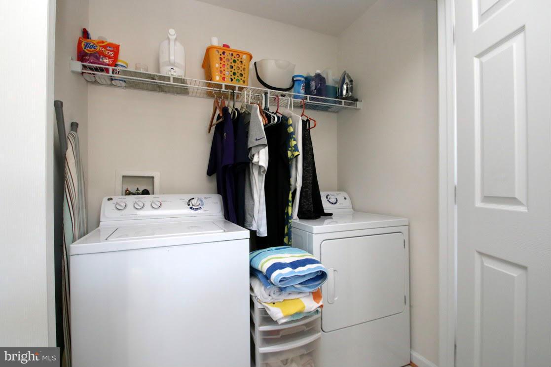 LAKES AT STANSBURY SHORE - Residential Lease