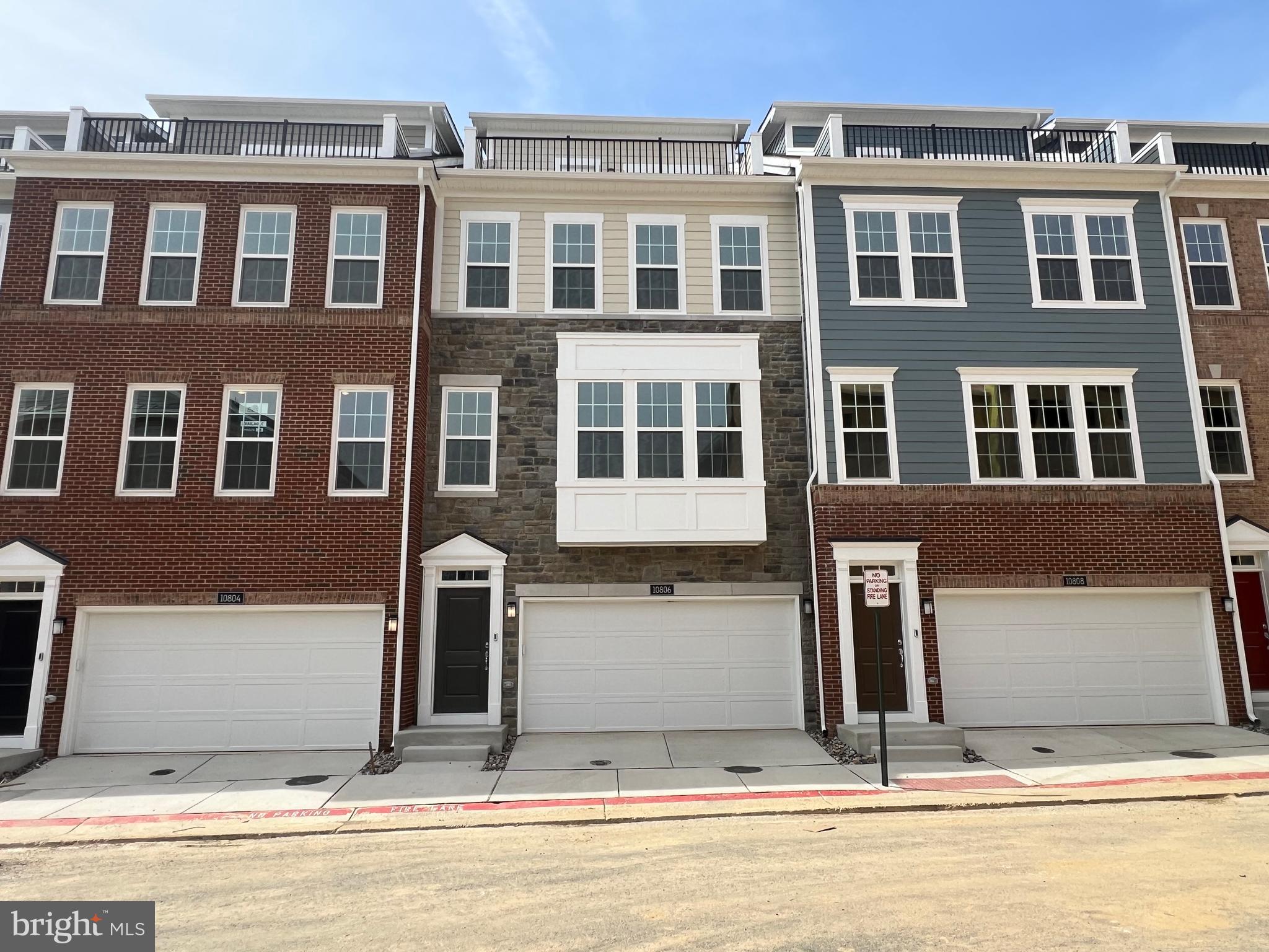 OVERLOOK AT FAIRFAX BOULEVARD - Residential Lease