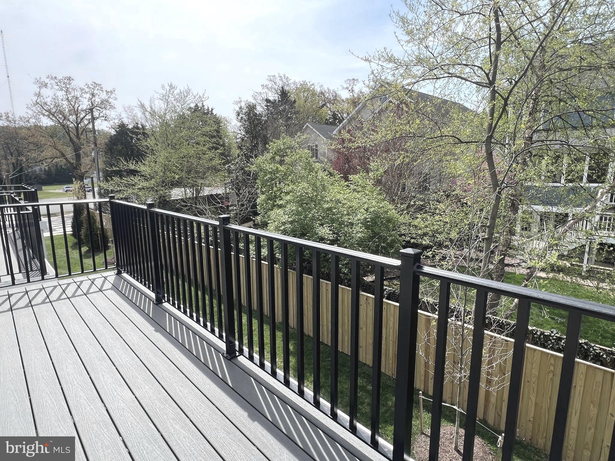 OVERLOOK AT FAIRFAX BOULEVARD - Residential Lease