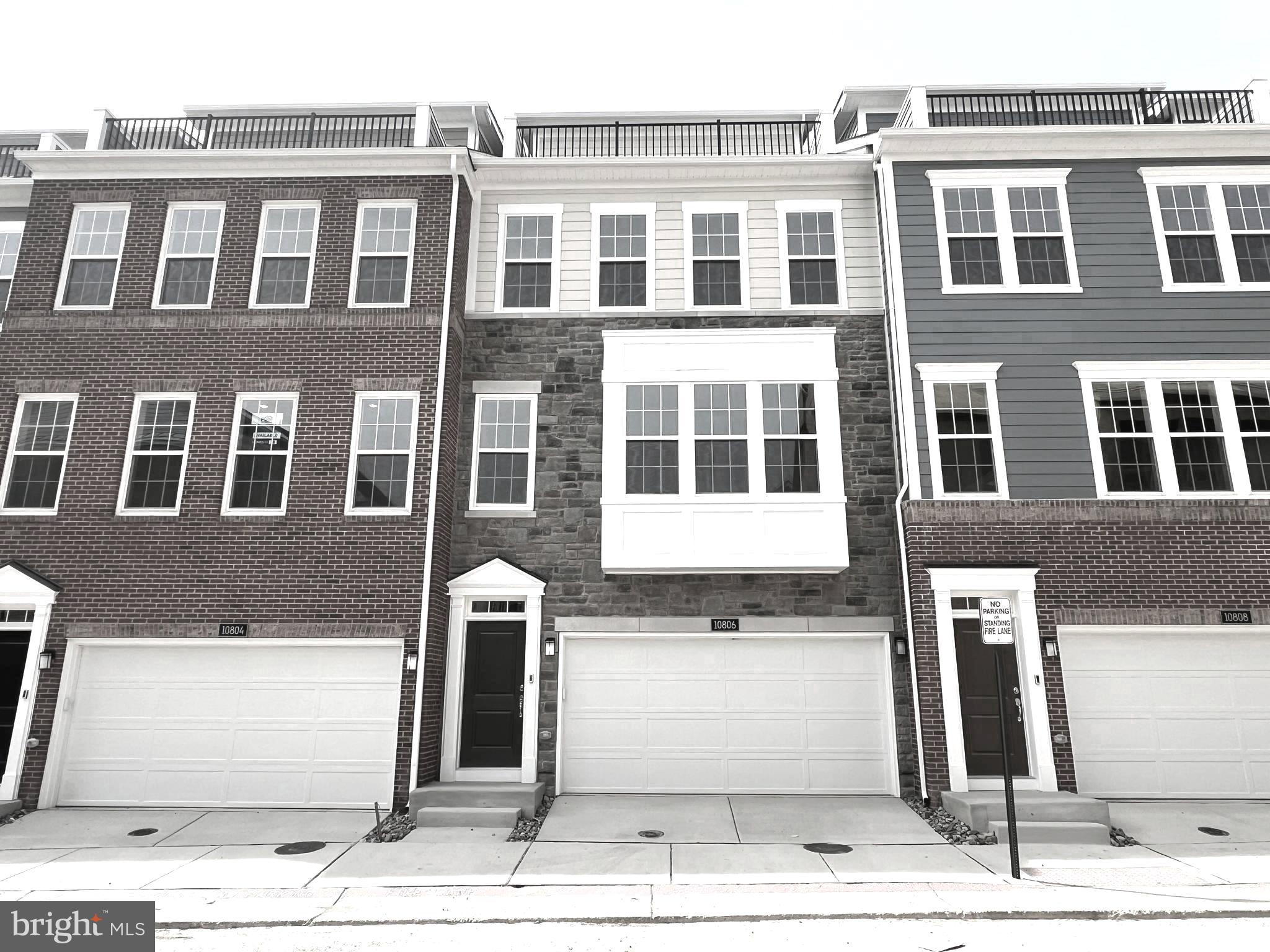 OVERLOOK AT FAIRFAX BOULEVARD - Residential Lease