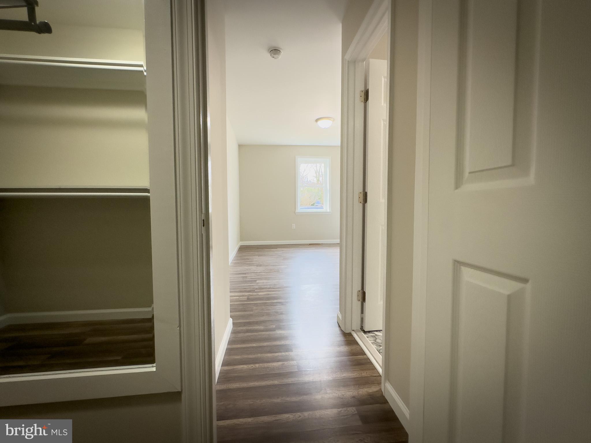 BRENTWOOD - Residential