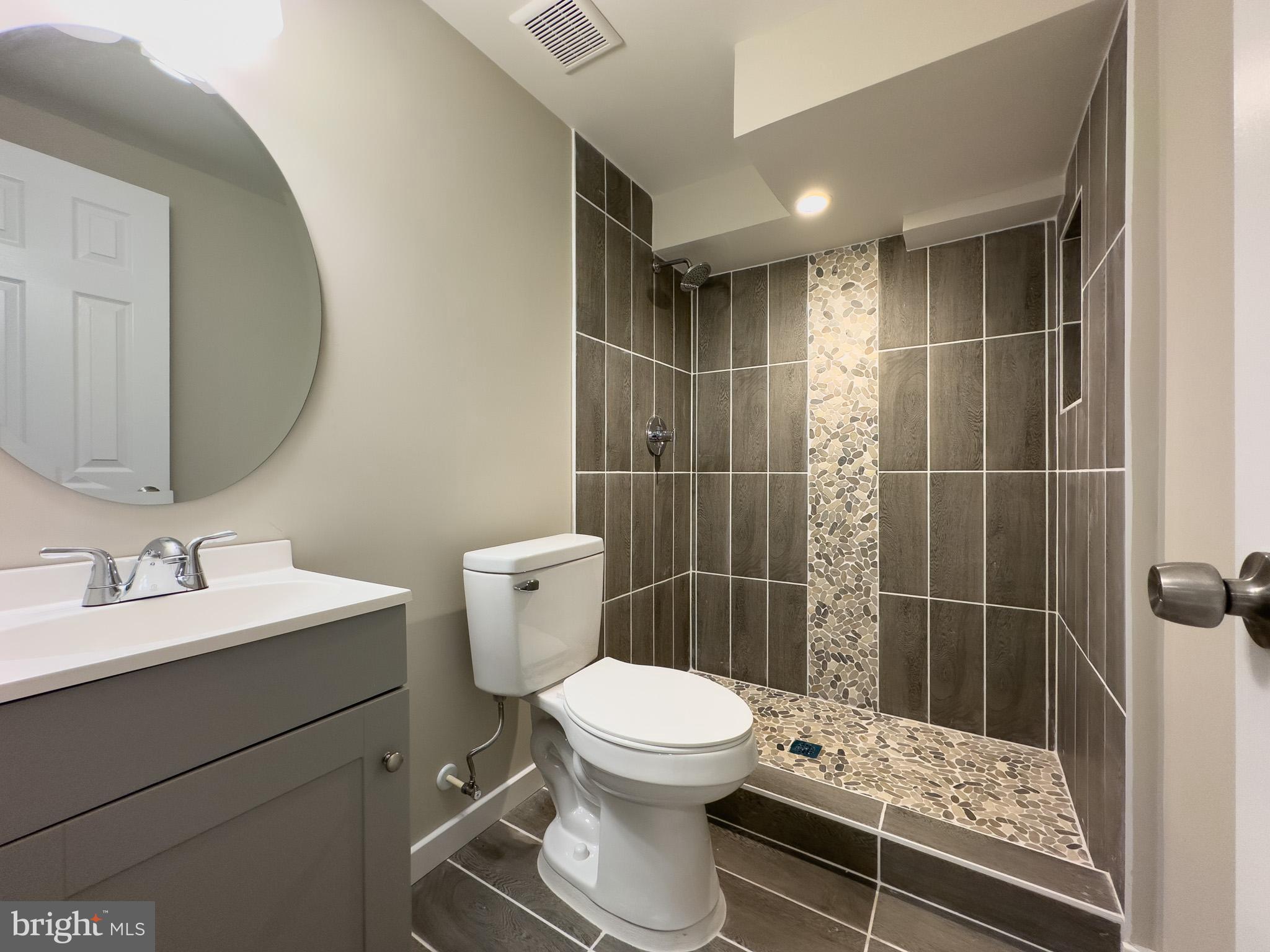 BRENTWOOD - Residential