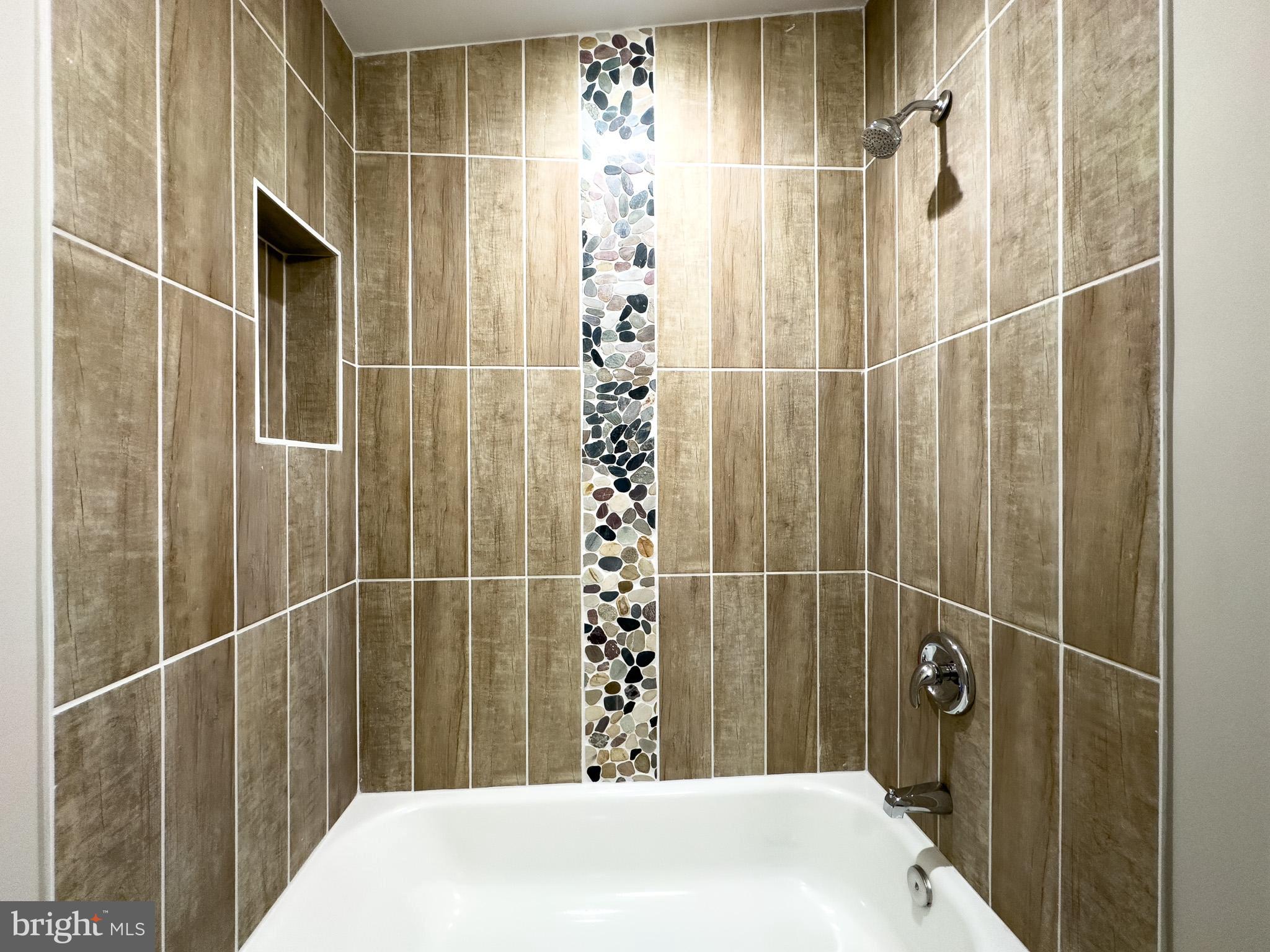 BRENTWOOD - Residential