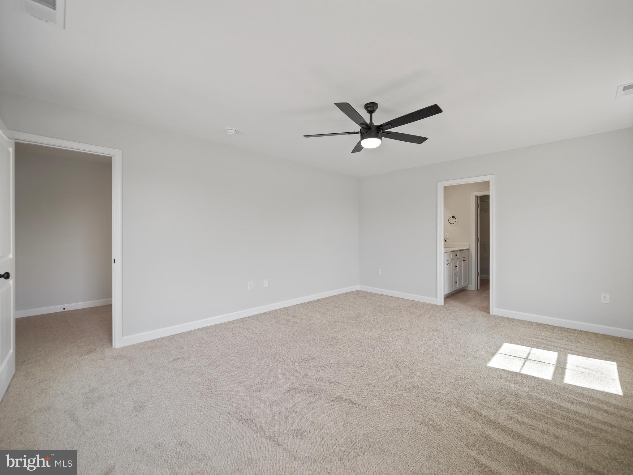 MIDDLE CREEK VISTAS - Residential