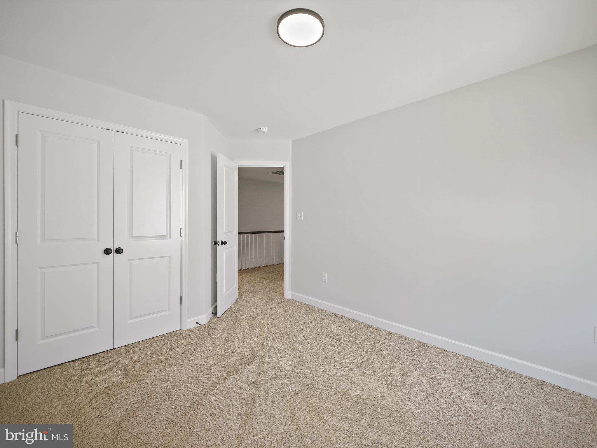 MIDDLE CREEK VISTAS - Residential