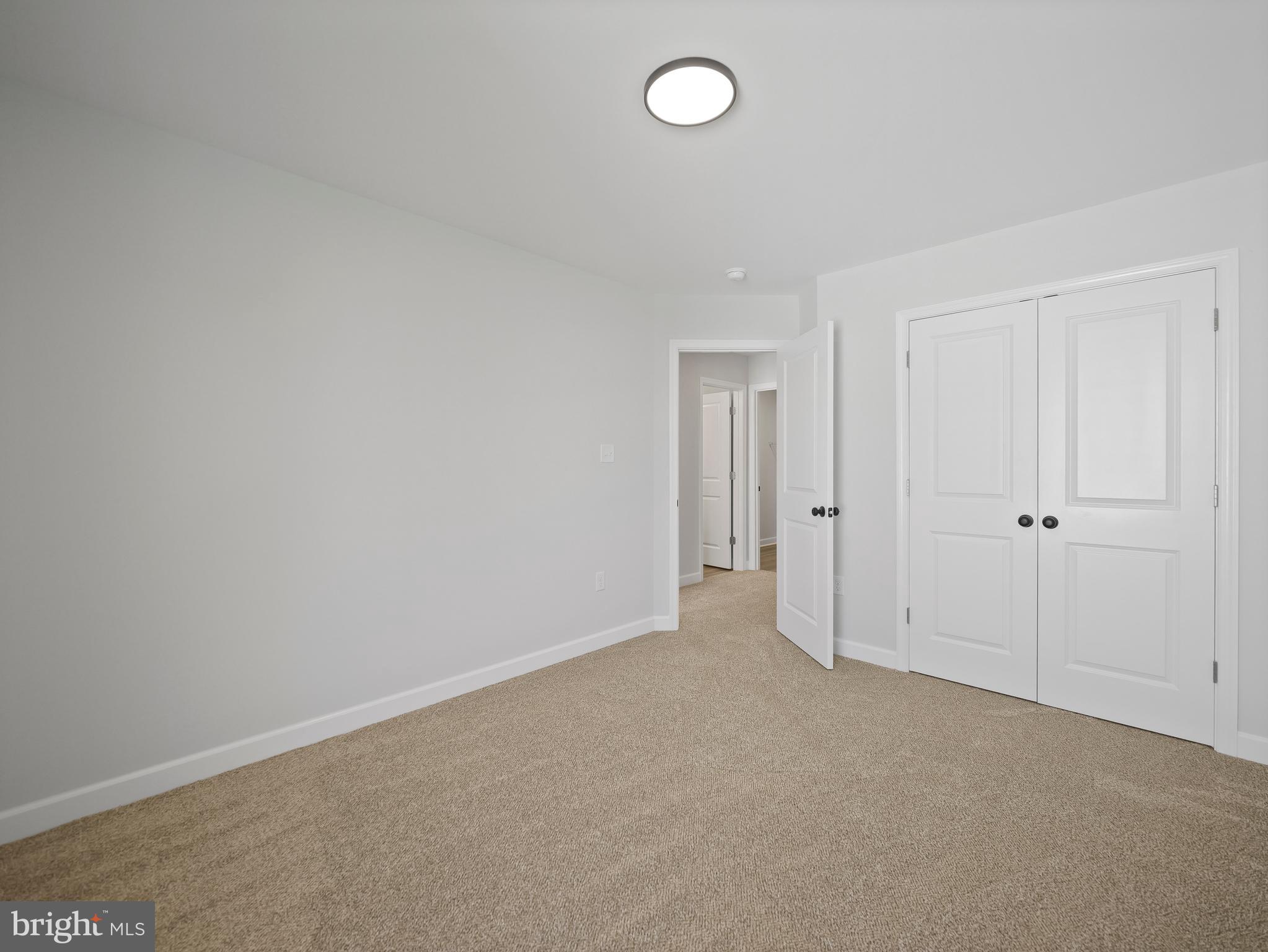 MIDDLE CREEK VISTAS - Residential