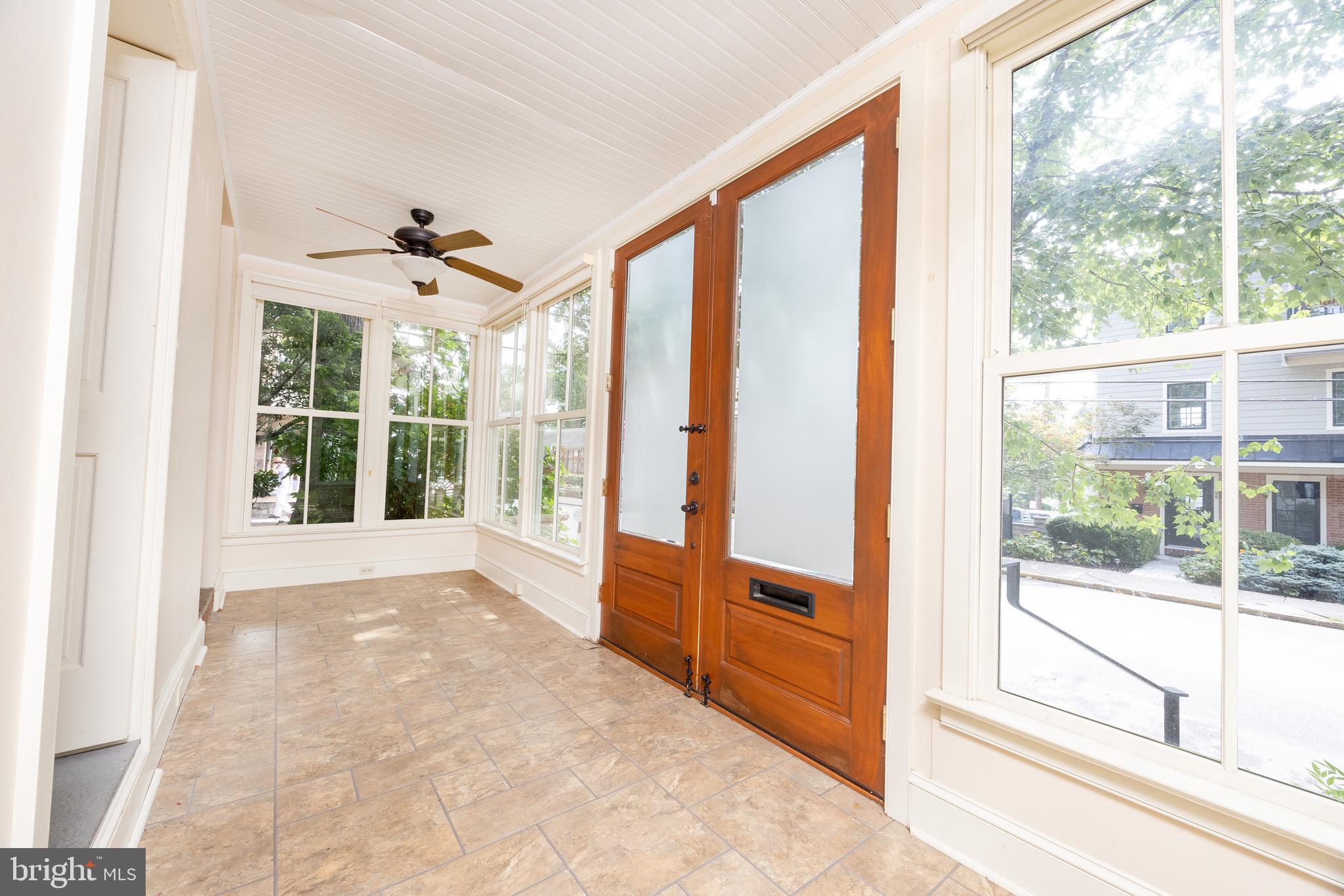 DOYLESTOWN BORO - Commercial Sale