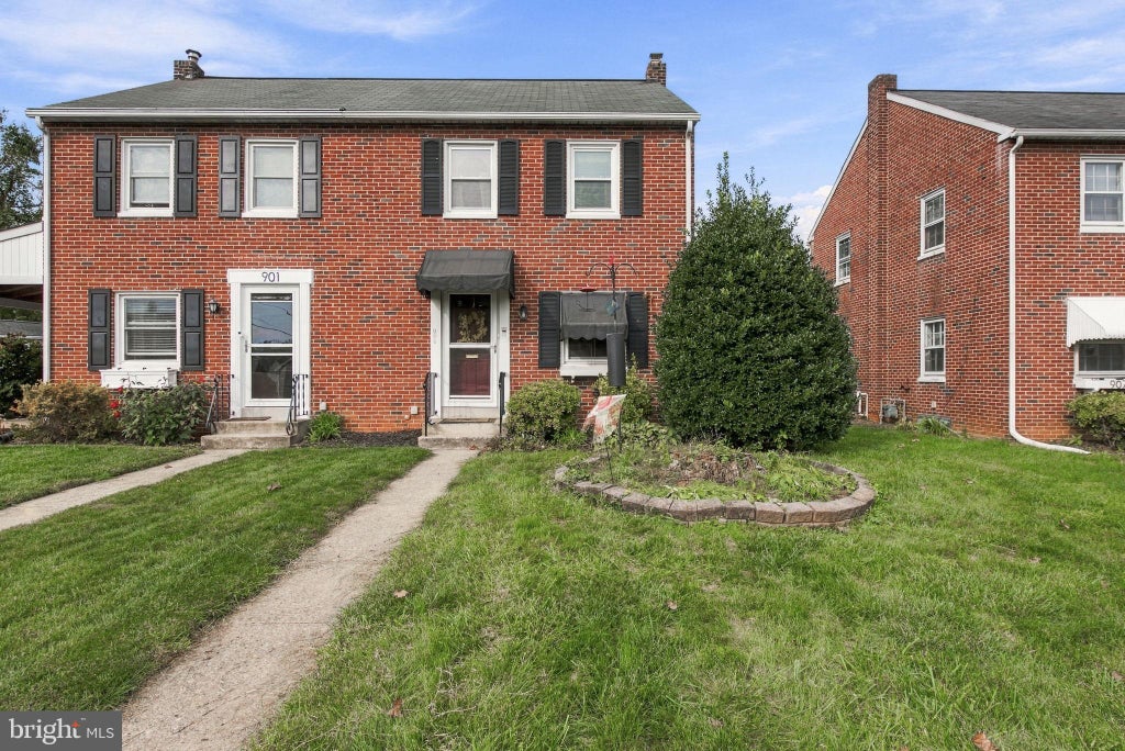 Photo of 903 Green Terrace, LANCASTER, PA 17601 (MLS # PALA2096900)