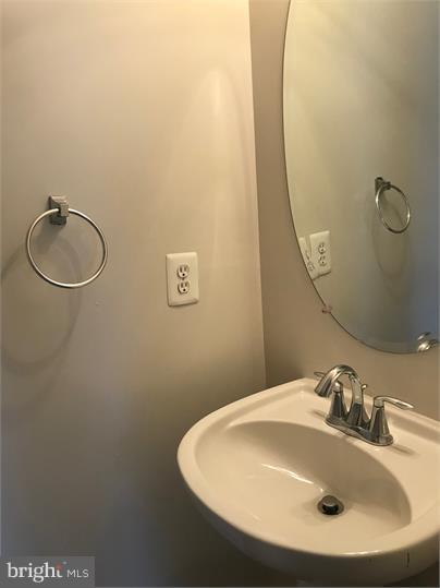 WILDERNESS SHORES - Residential Lease