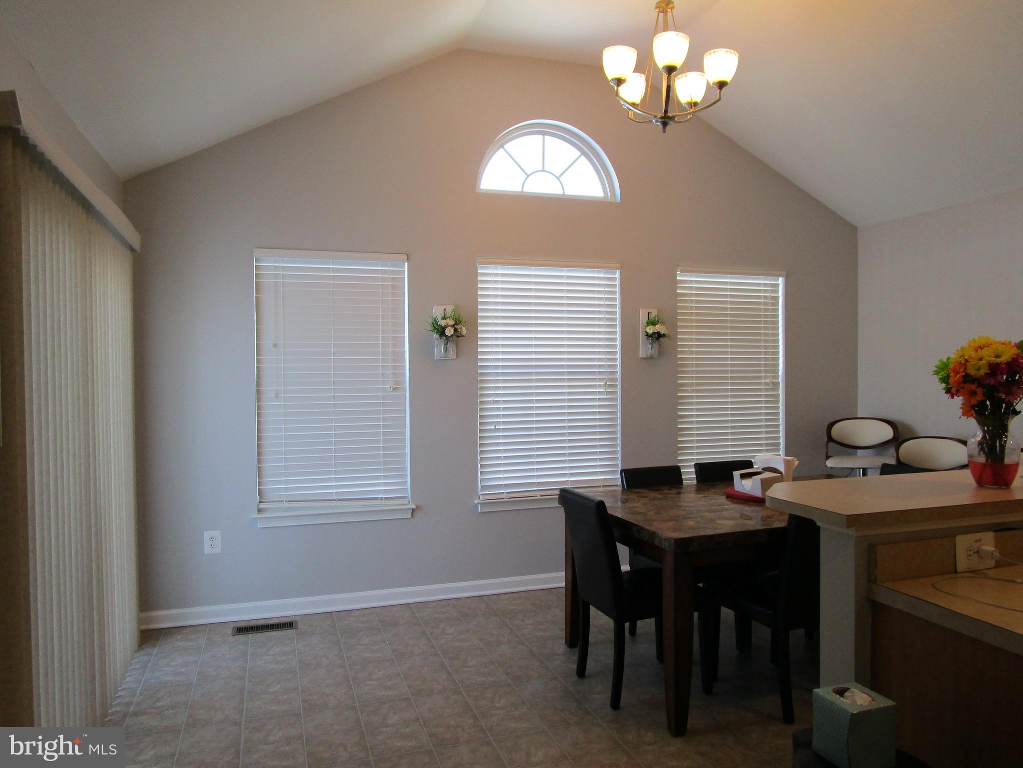 AUTUMN HILLS - Residential Lease