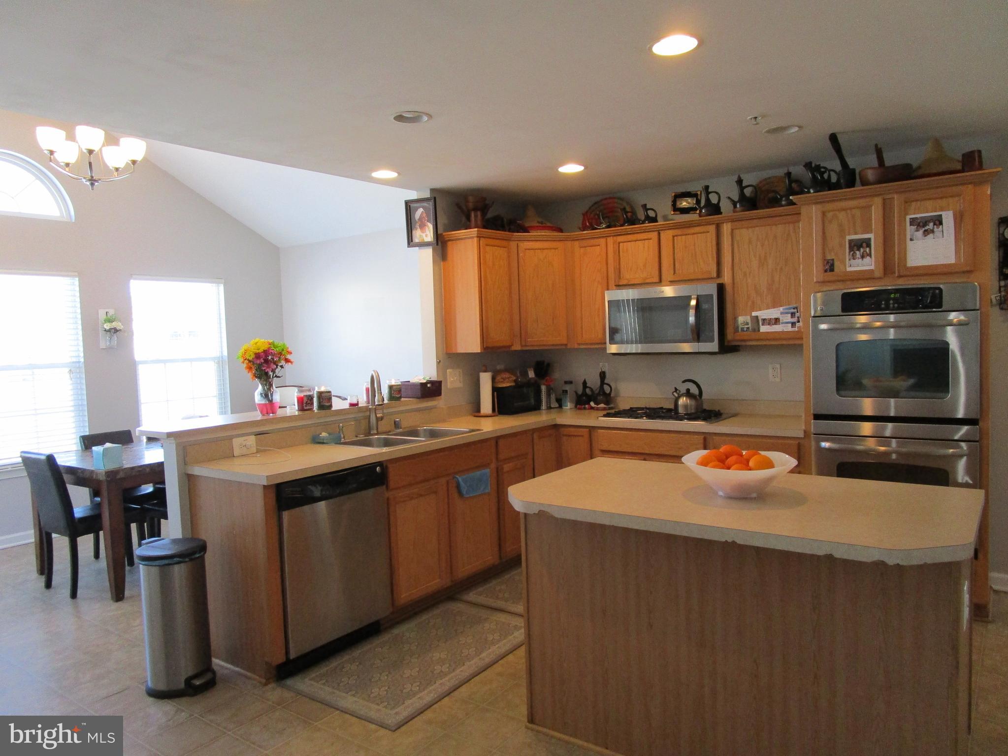 AUTUMN HILLS - Residential Lease