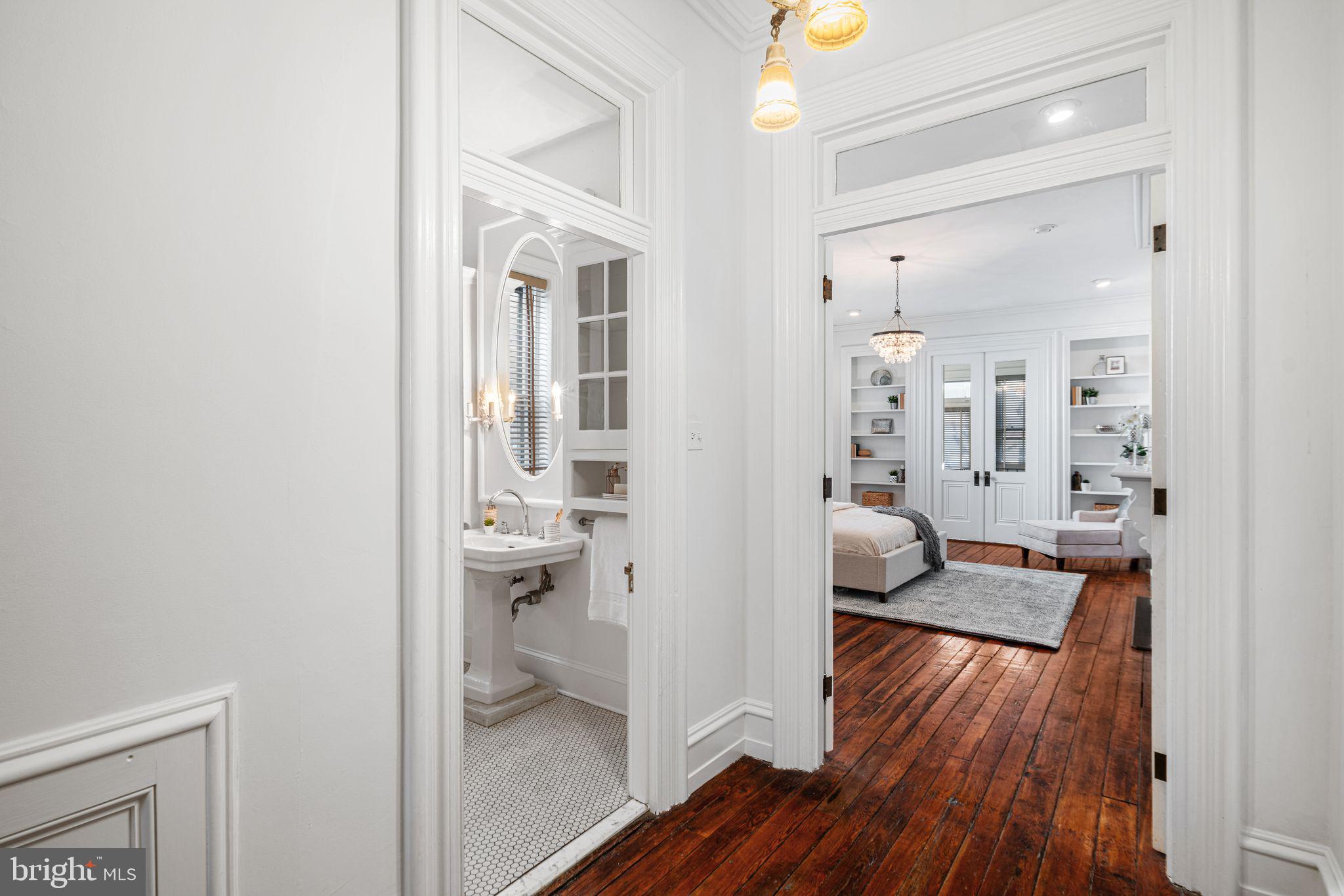 FAIRMOUNT - Residential