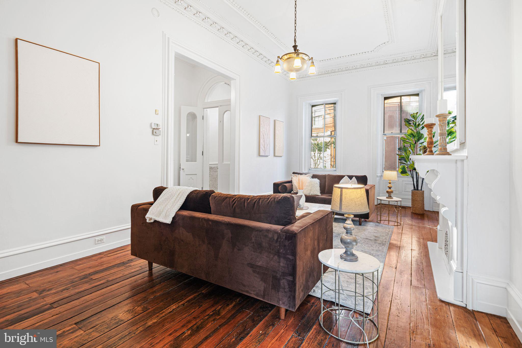 FAIRMOUNT - Residential