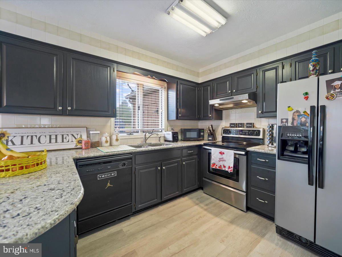 SCOT-GREENE ESTATES - Residential