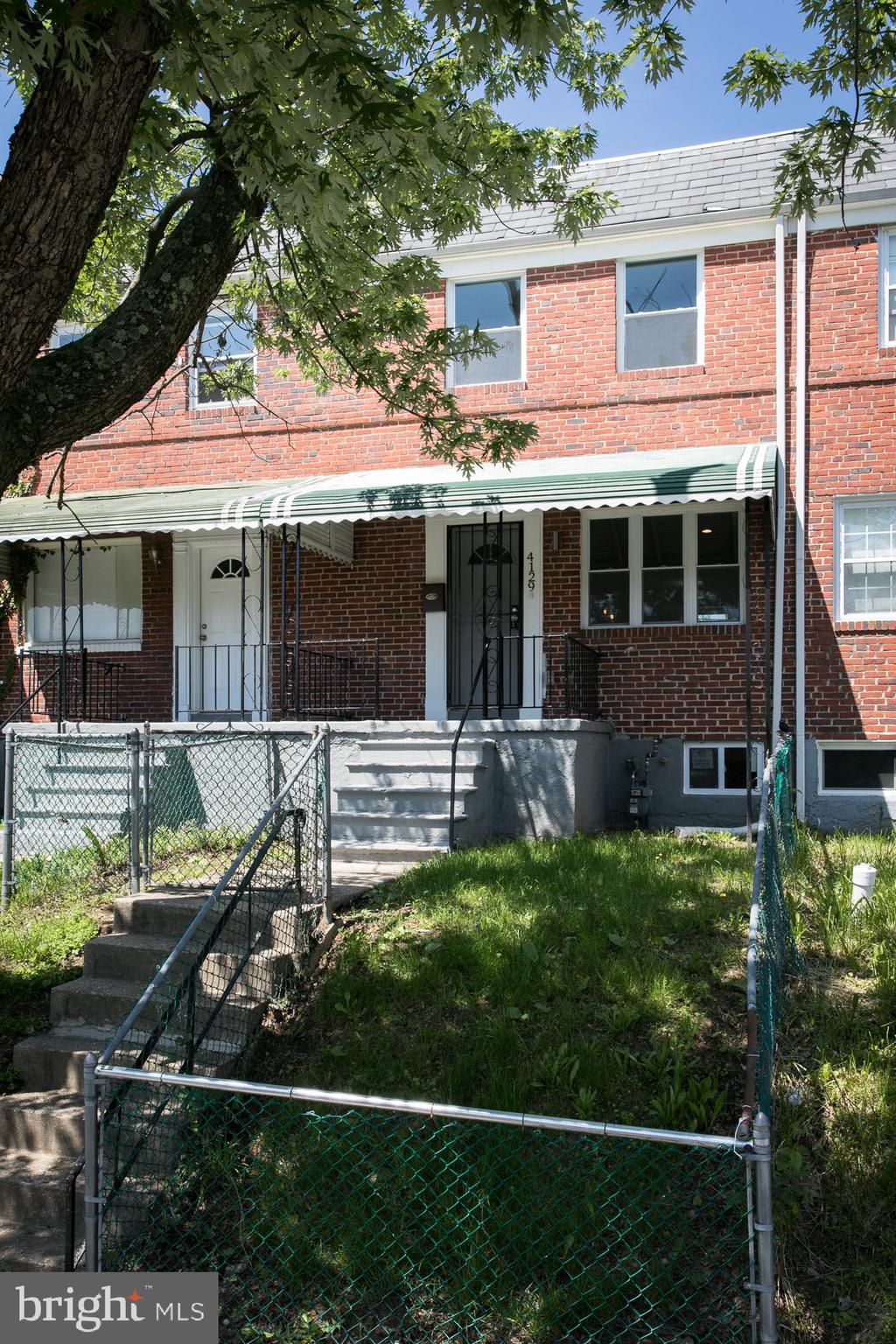 EDMONDSON VIILLAGE - Residential