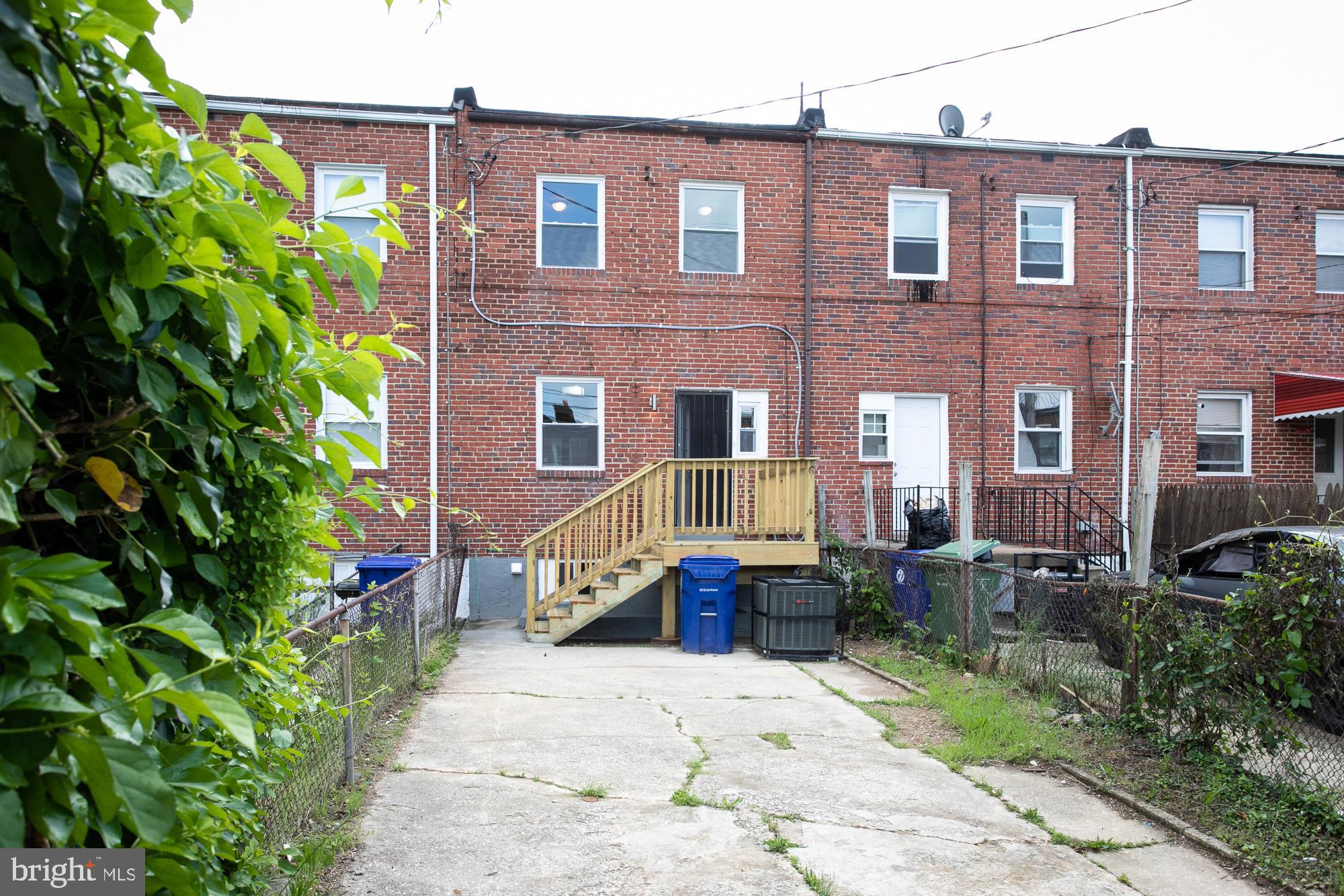 EDMONDSON VIILLAGE - Residential