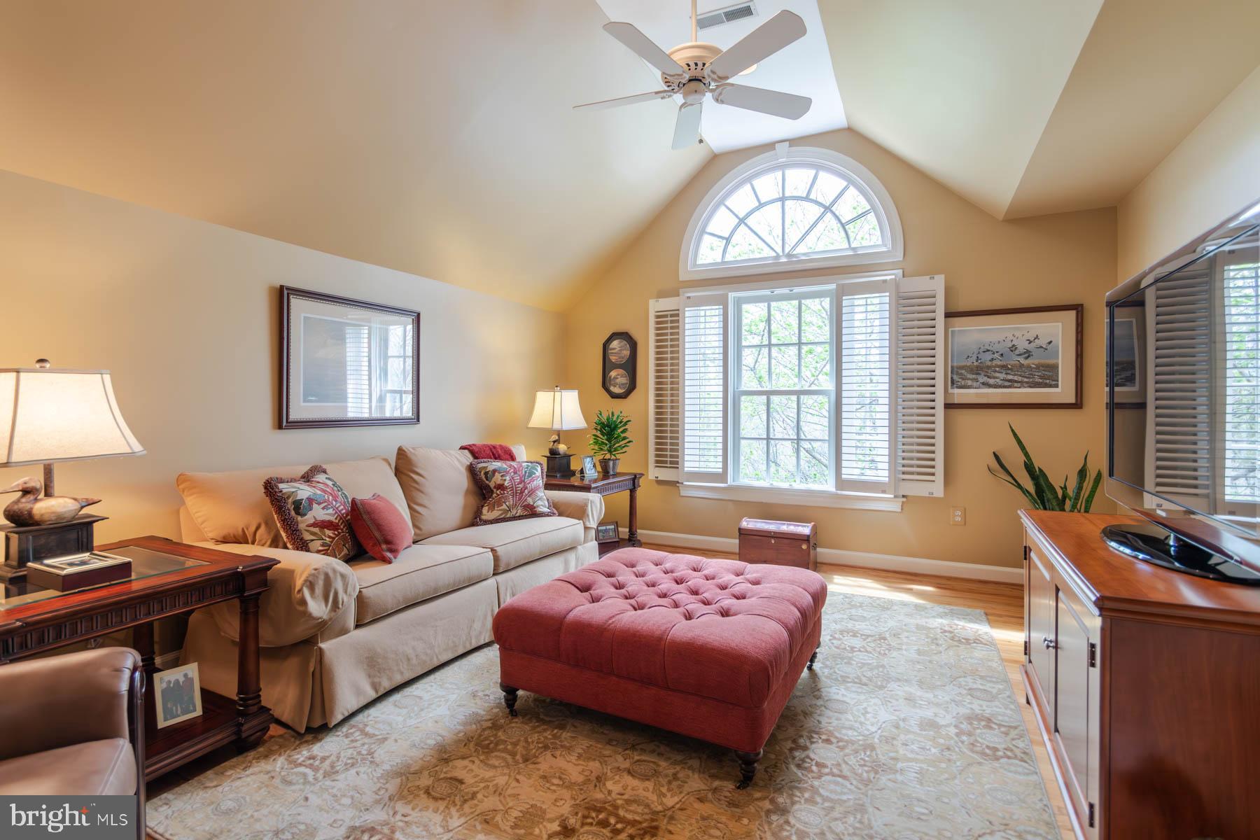 KINGS CLOISTER - Residential