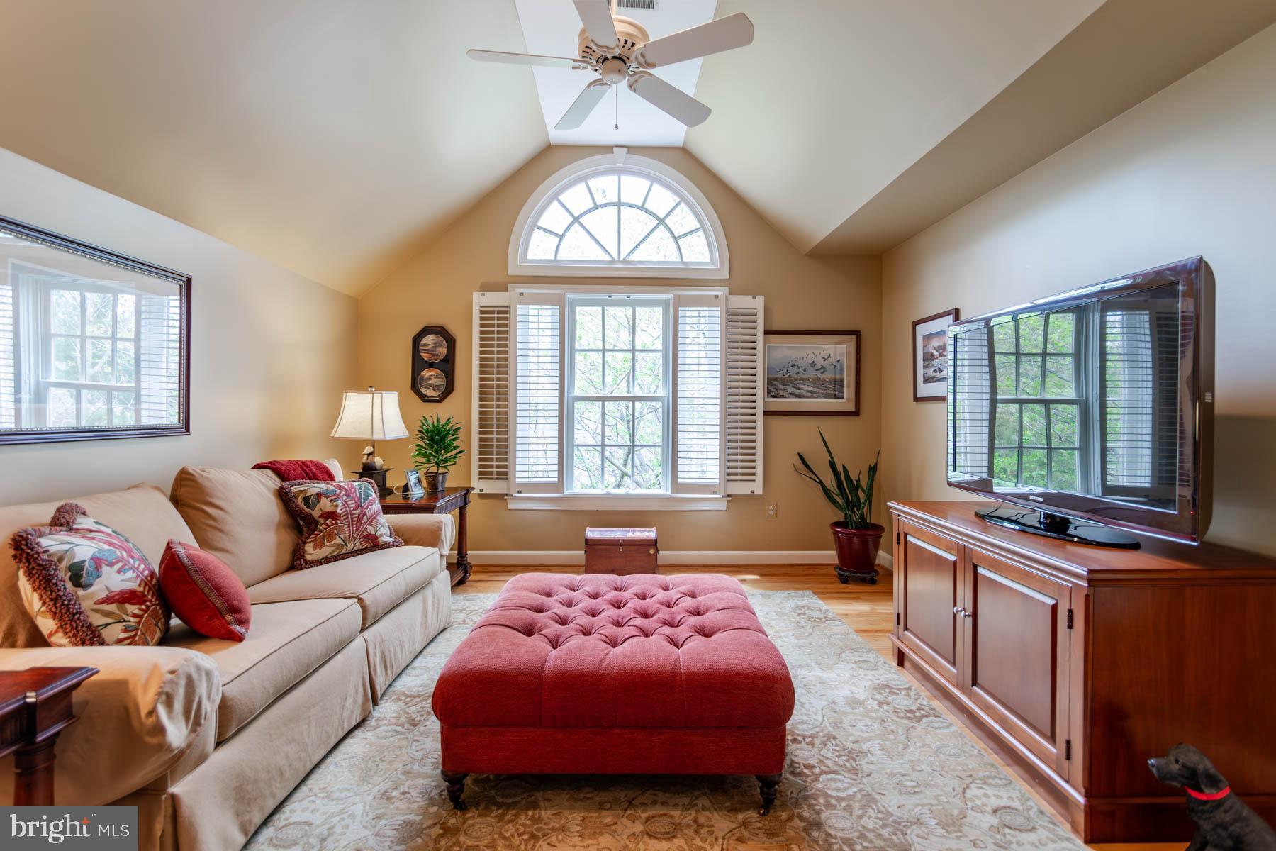 KINGS CLOISTER - Residential