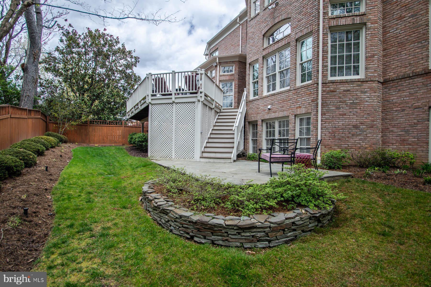 KINGS CLOISTER - Residential