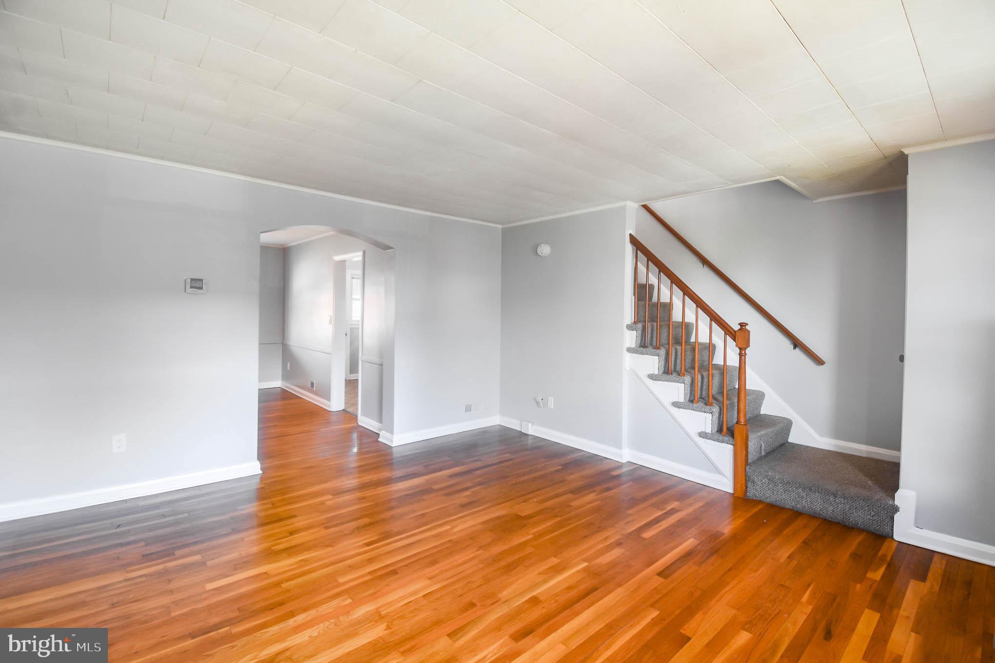 EASTWOOD - Residential Lease