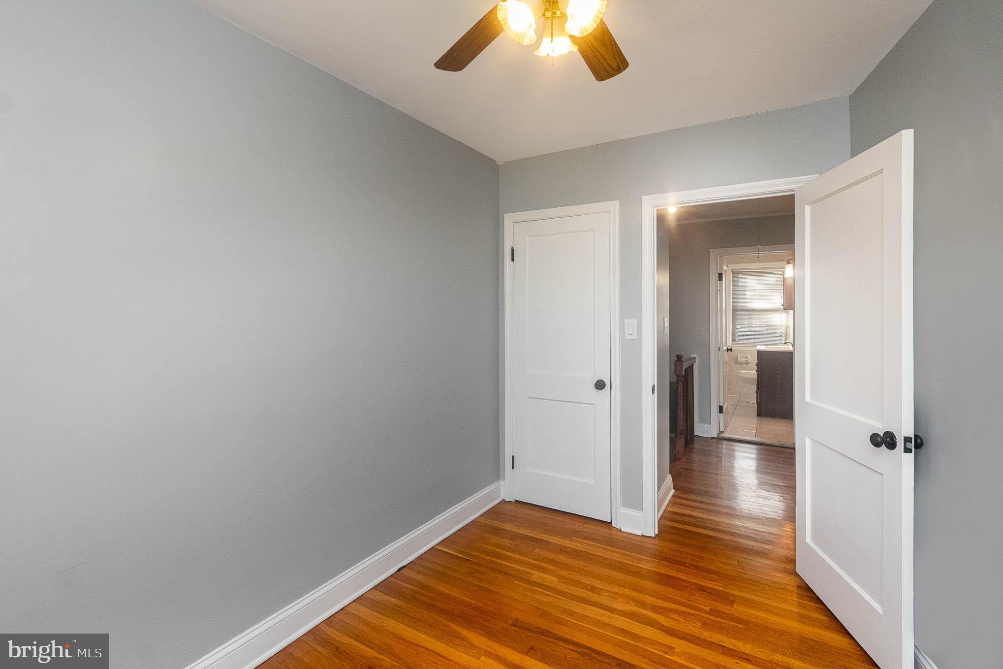 EASTWOOD - Residential Lease