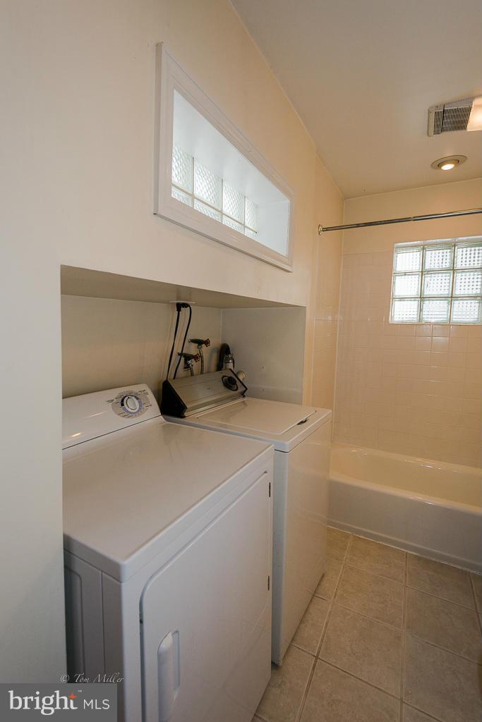 BUTCHER'S HILL - Residential