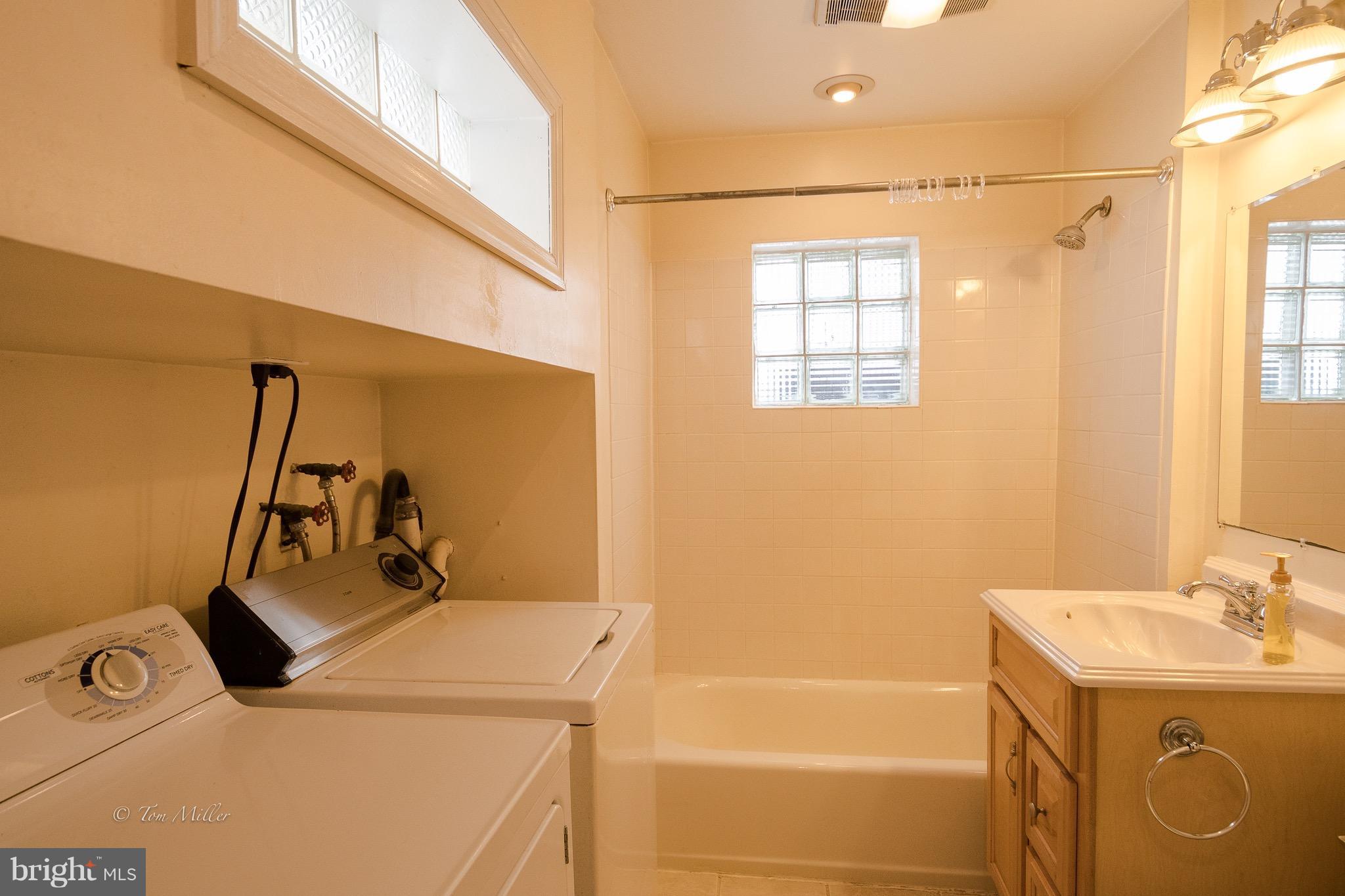 BUTCHER'S HILL - Residential