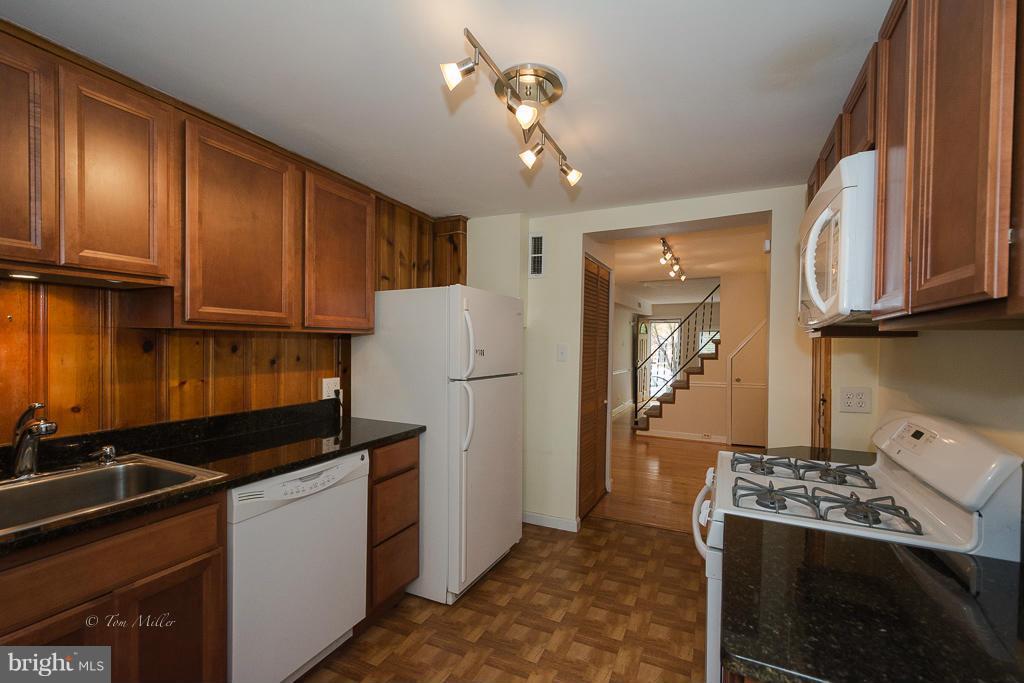 BUTCHER'S HILL - Residential