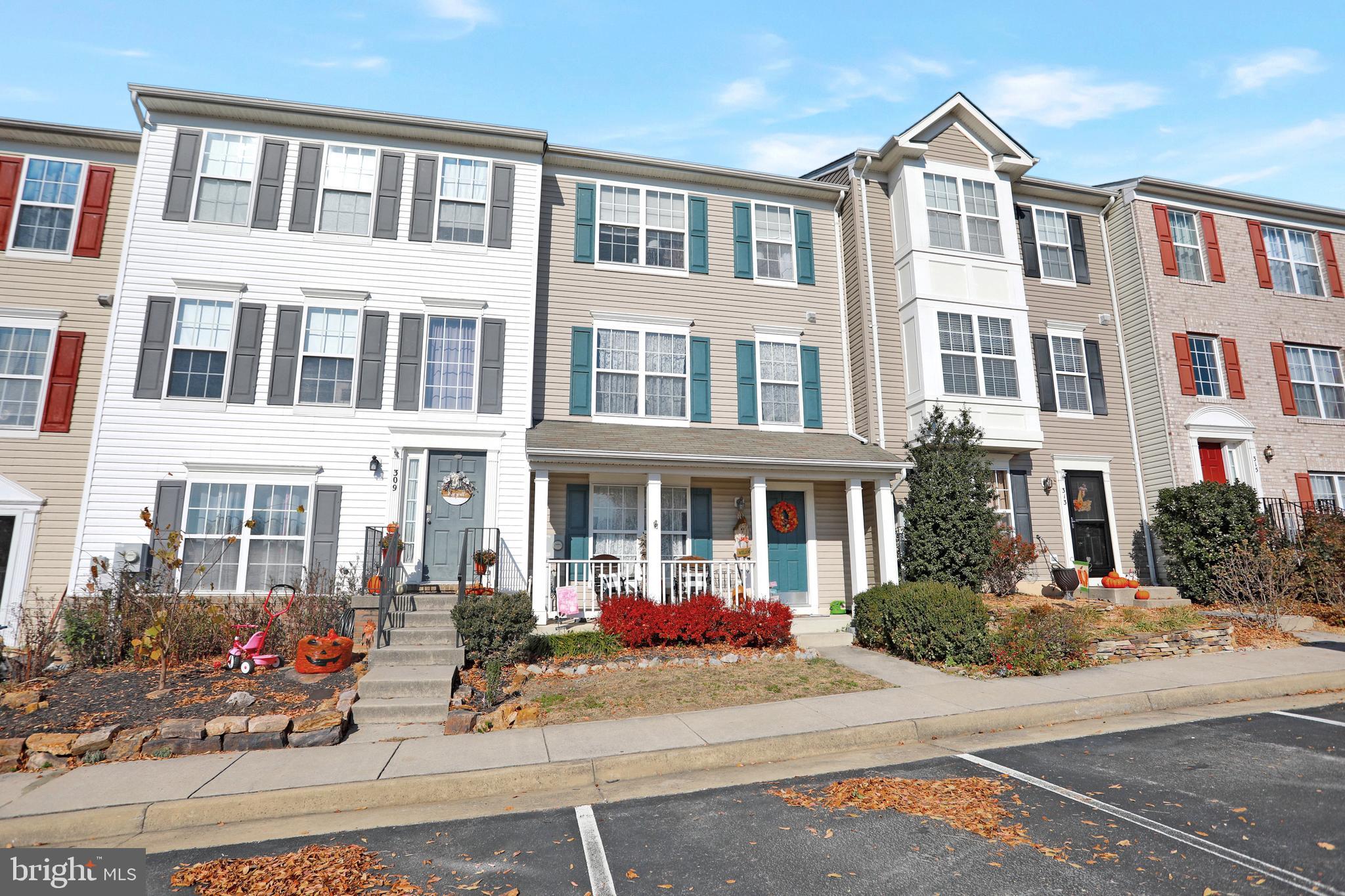 HUPPS RIDGE - Residential