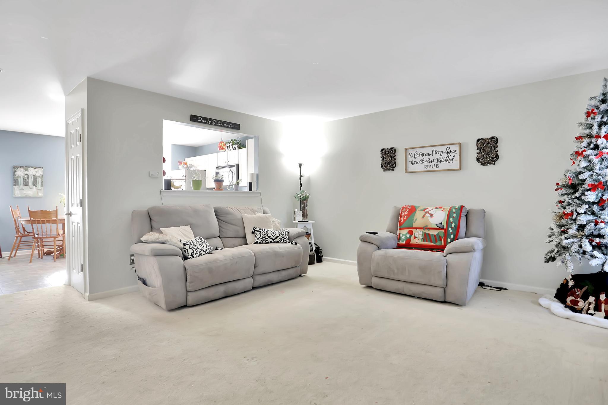 HUPPS RIDGE - Residential