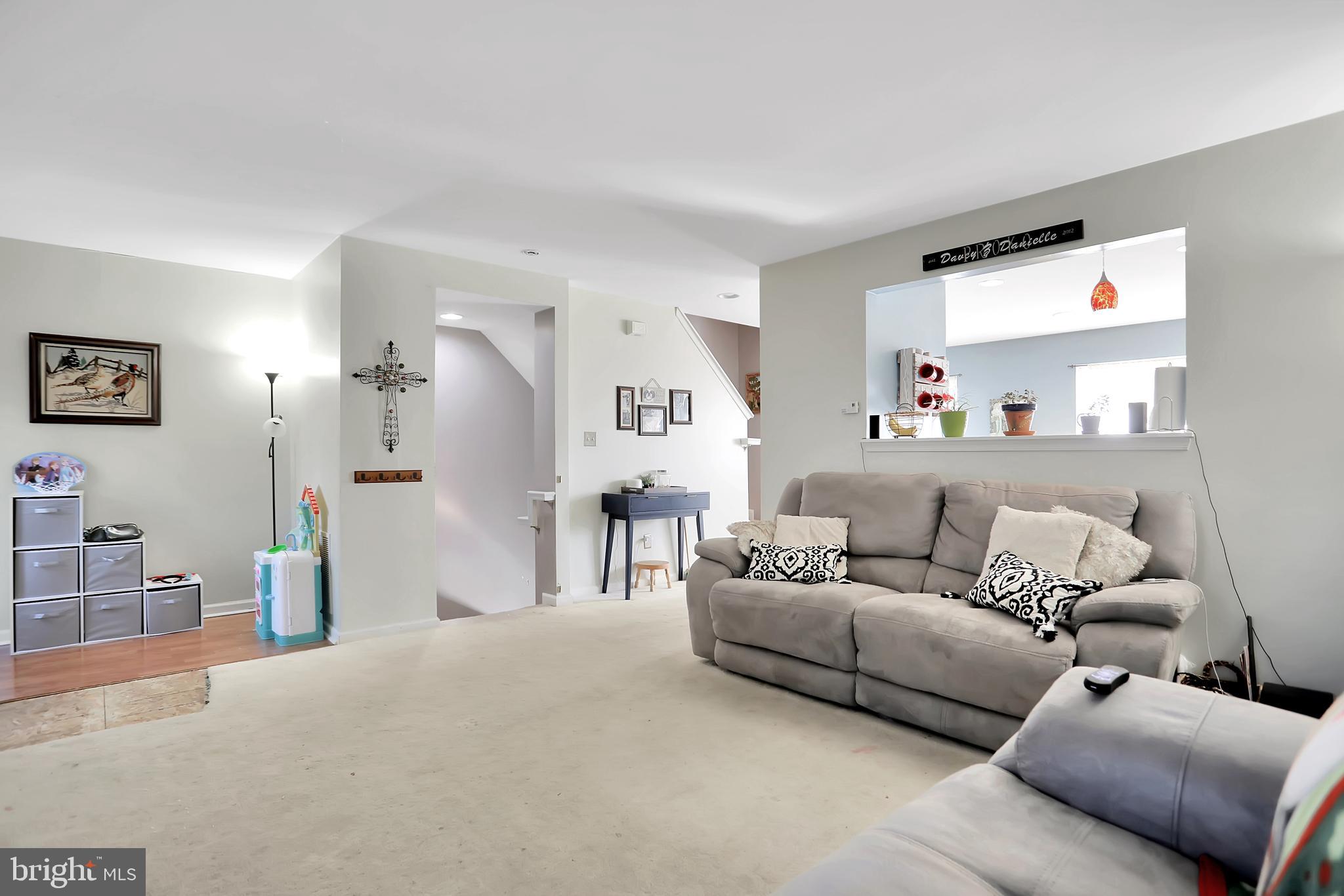 HUPPS RIDGE - Residential