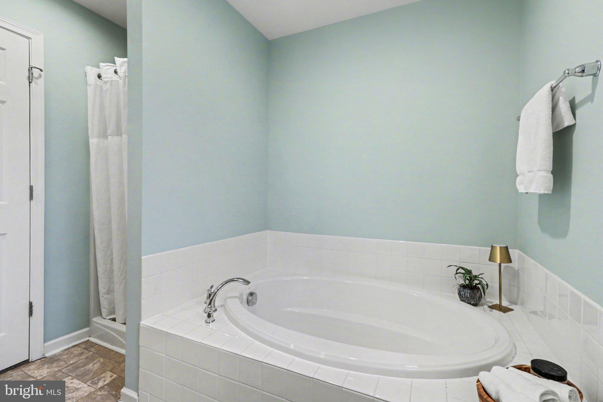 COURTS AT BRANDYWINE - Residential