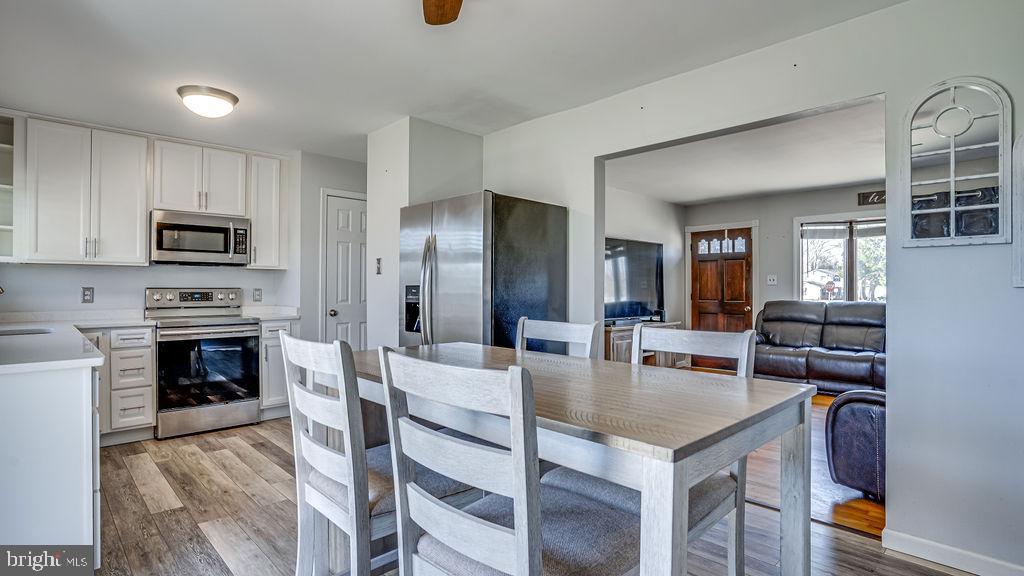 BAYBERRY ESTATES - Residential