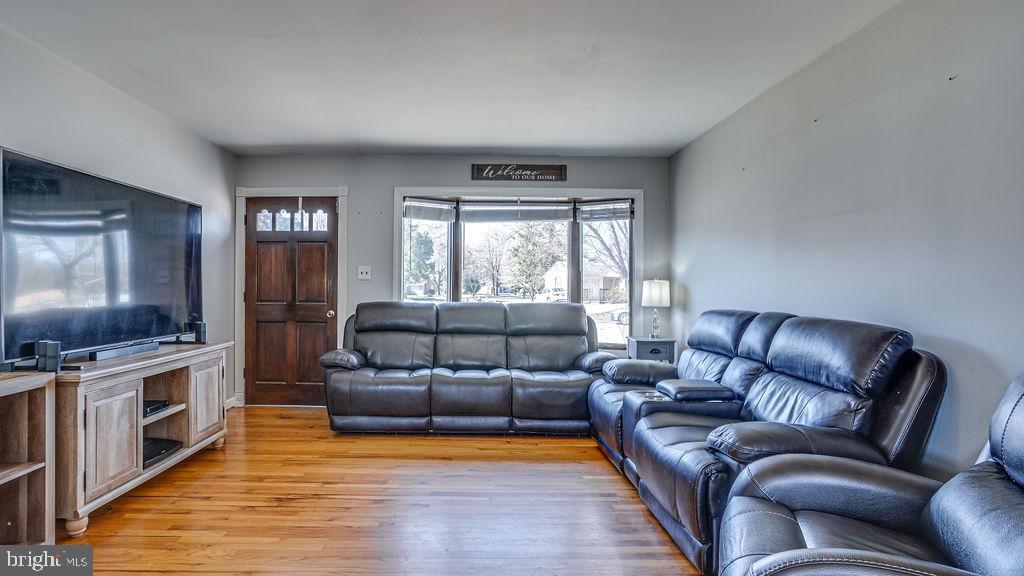 BAYBERRY ESTATES - Residential